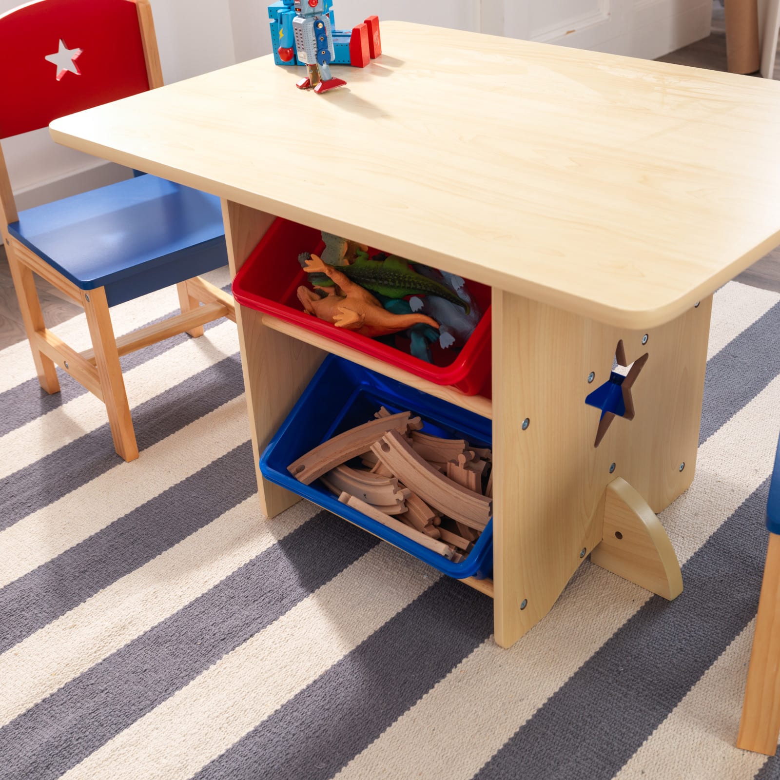 KidKraft Star Table &#x26; Chair Set