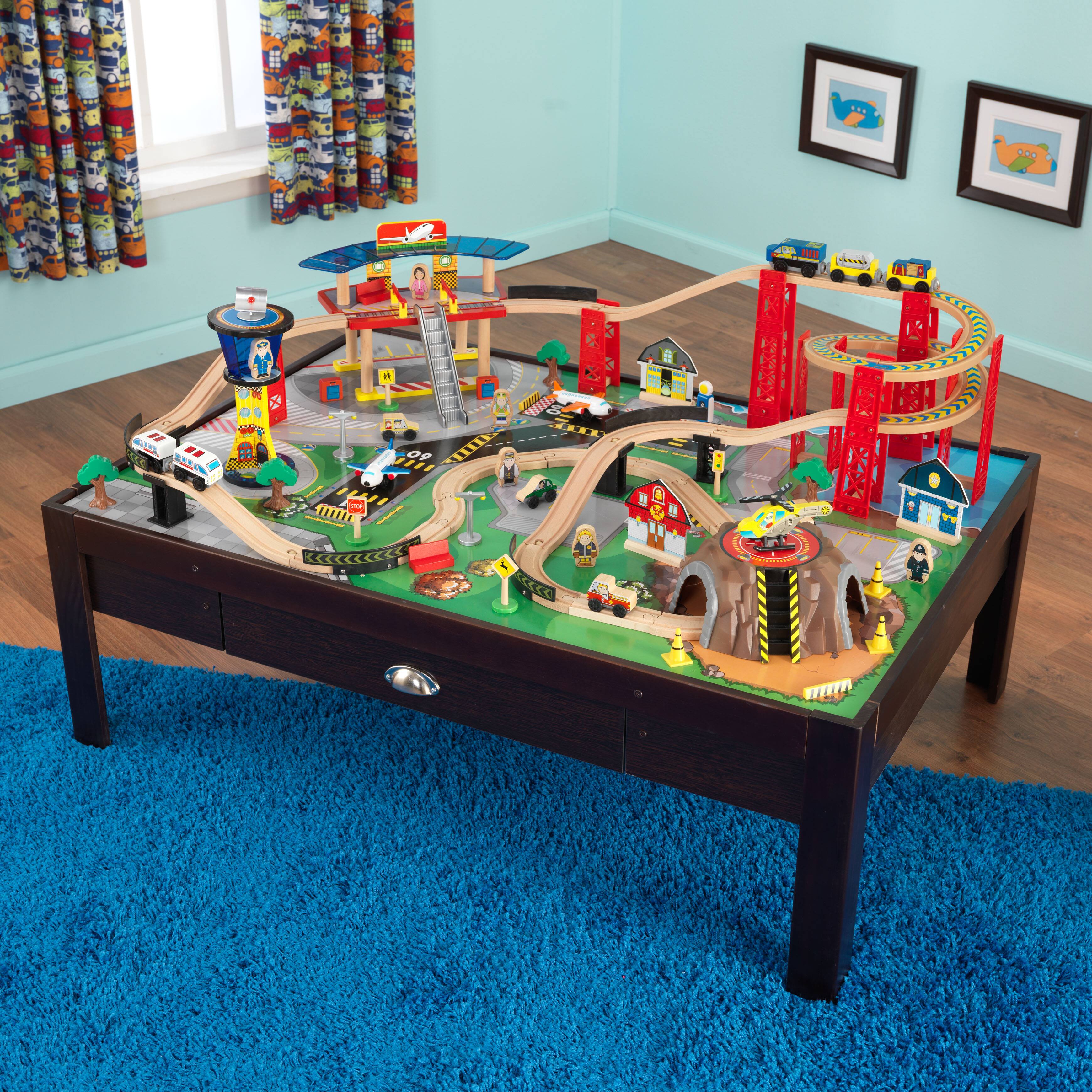 KidKraft Airport Express Train Set &#x26; Table