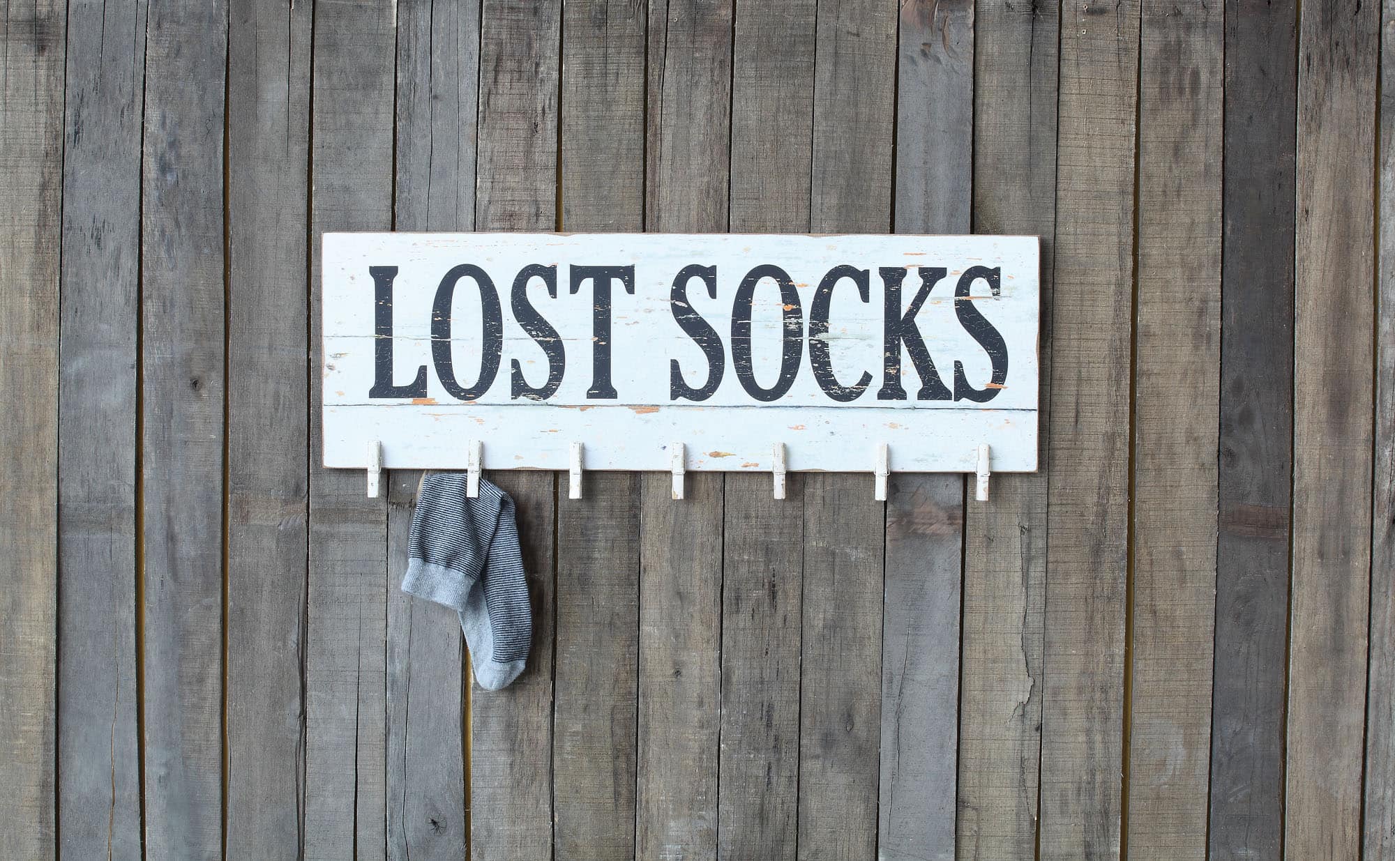 Lost Socks&#x22; Wall D&#xE9;cor with Clothespins