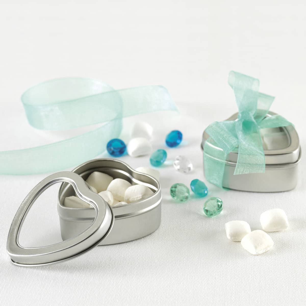 Heart-Shaped Favour Kit by Celebrate It™