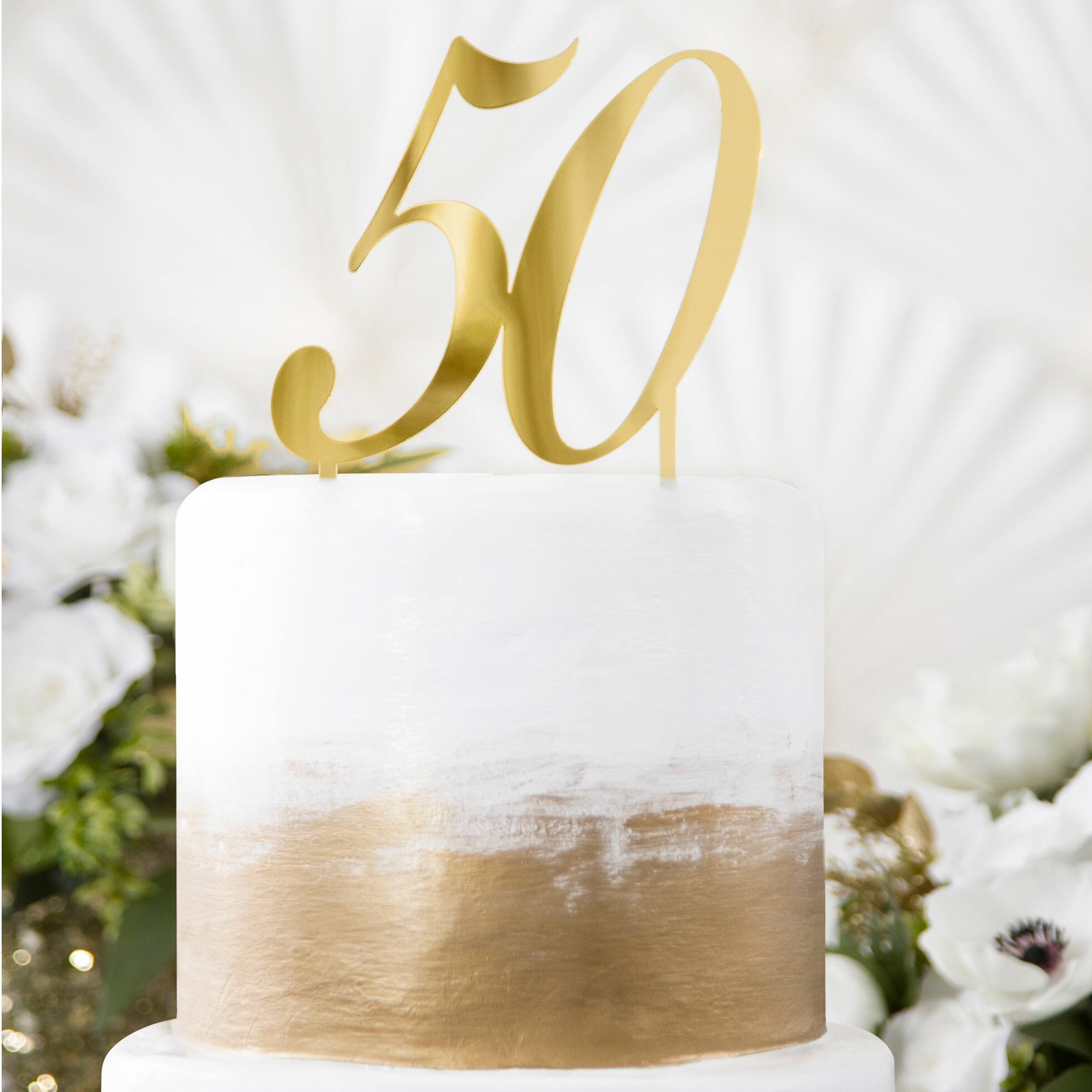 Obtenez Cette Decoration Pour Dessus De Gateau De David Tutera 50 Or Chez Michaels