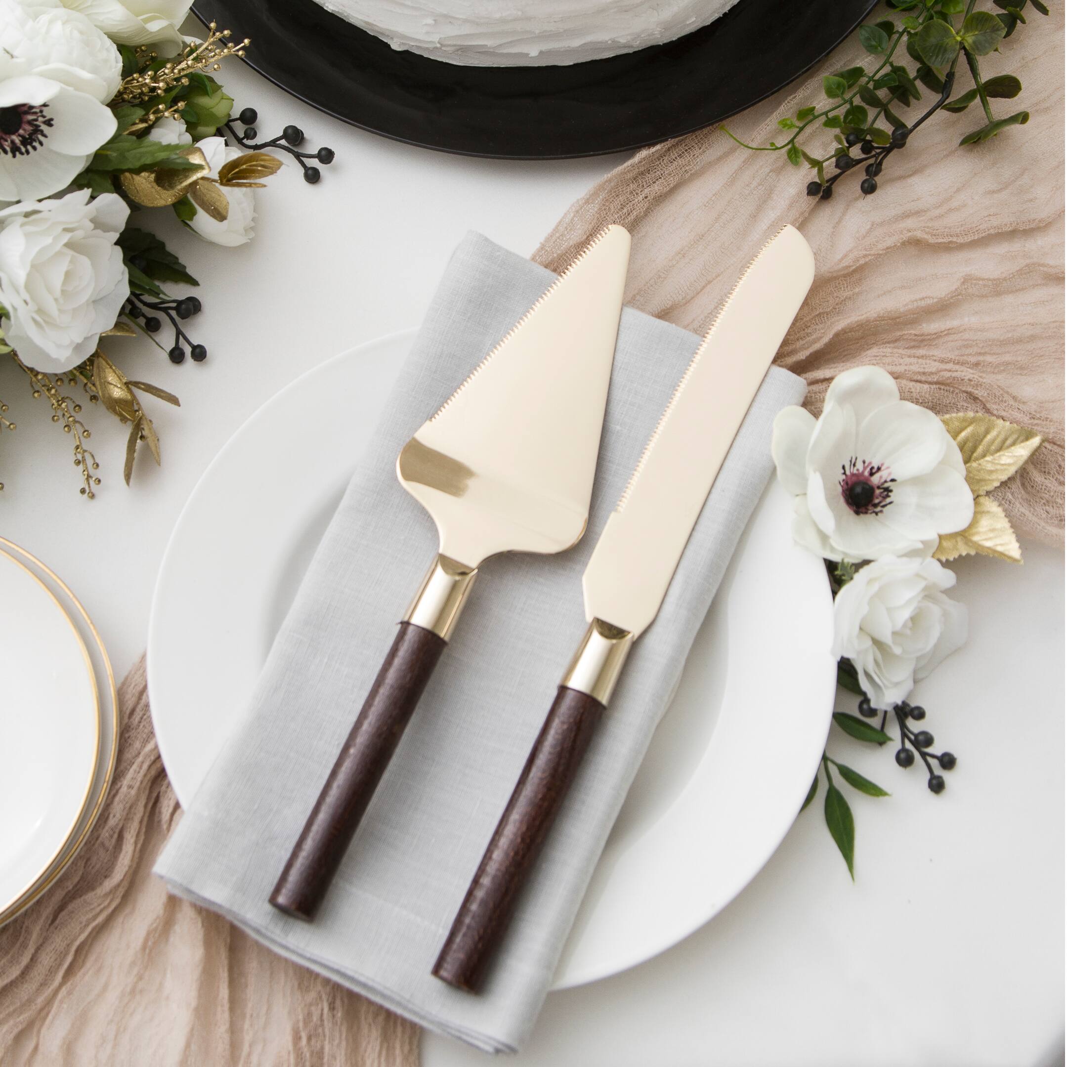 Purchase the David Tutera  Cake  Knife  Server Set  Wood  Purchase the David Tutera  Cake  Knife  Server Set  Wood