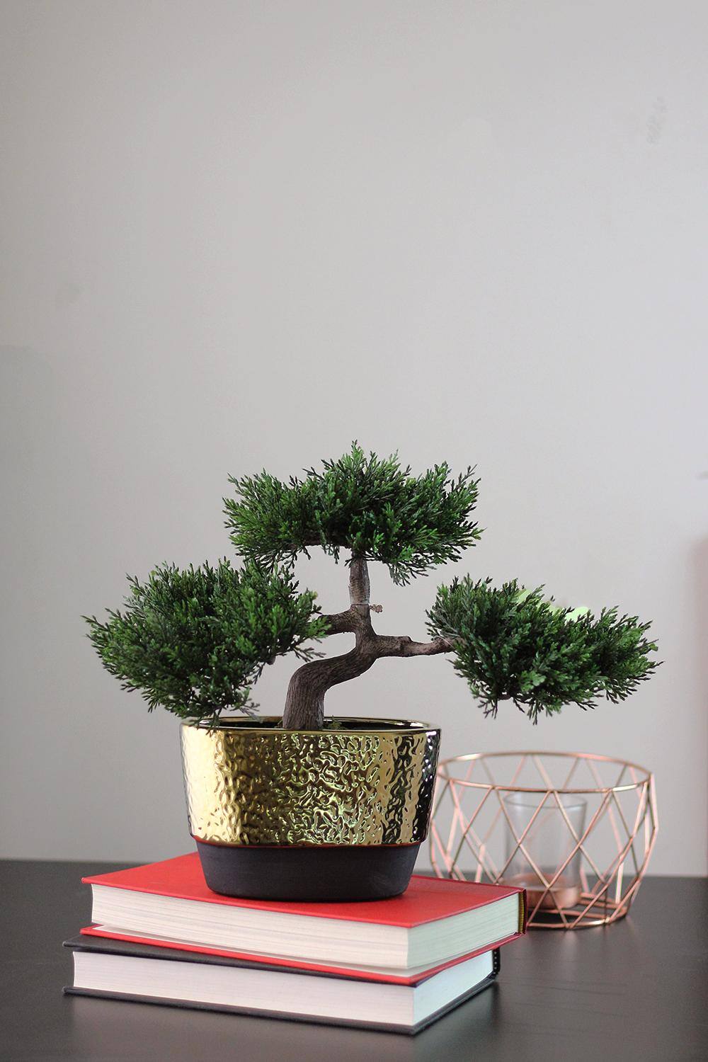 10&#x22; Green Artificial Bonsai Tree in Gold Plated Ceramic Pot