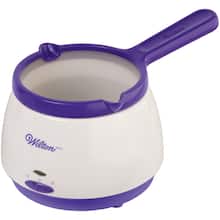 Featured image of post Wilton Candy Melts Pot Wilton candy melting pot melts up to 2 5 cups of wilton candy melts sold separately
