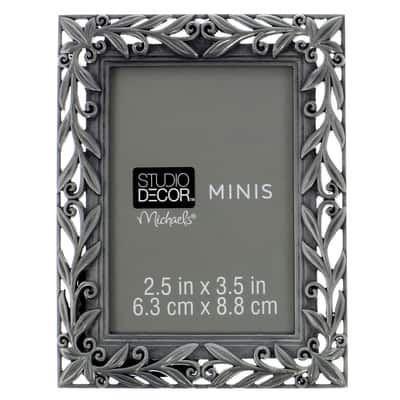 Mini Frame With Mat by Studio Décor®