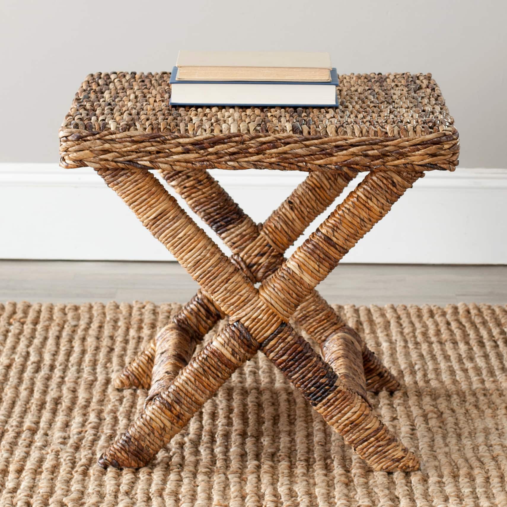 Manor Bench in Natural