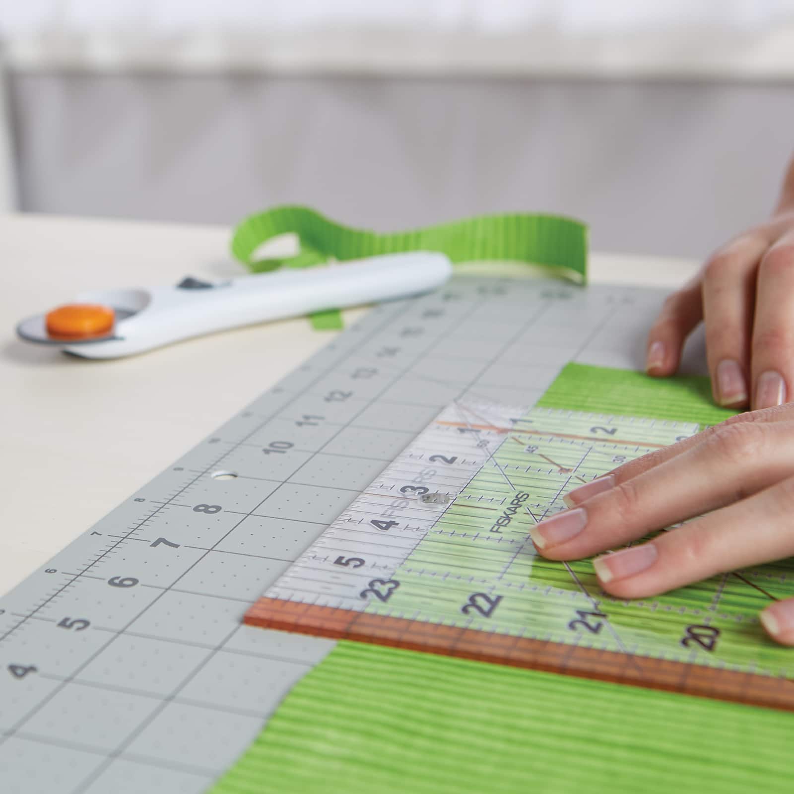 Fiskars Fabric Craft Sewing Fashion Starter Set - 3 Piece Set