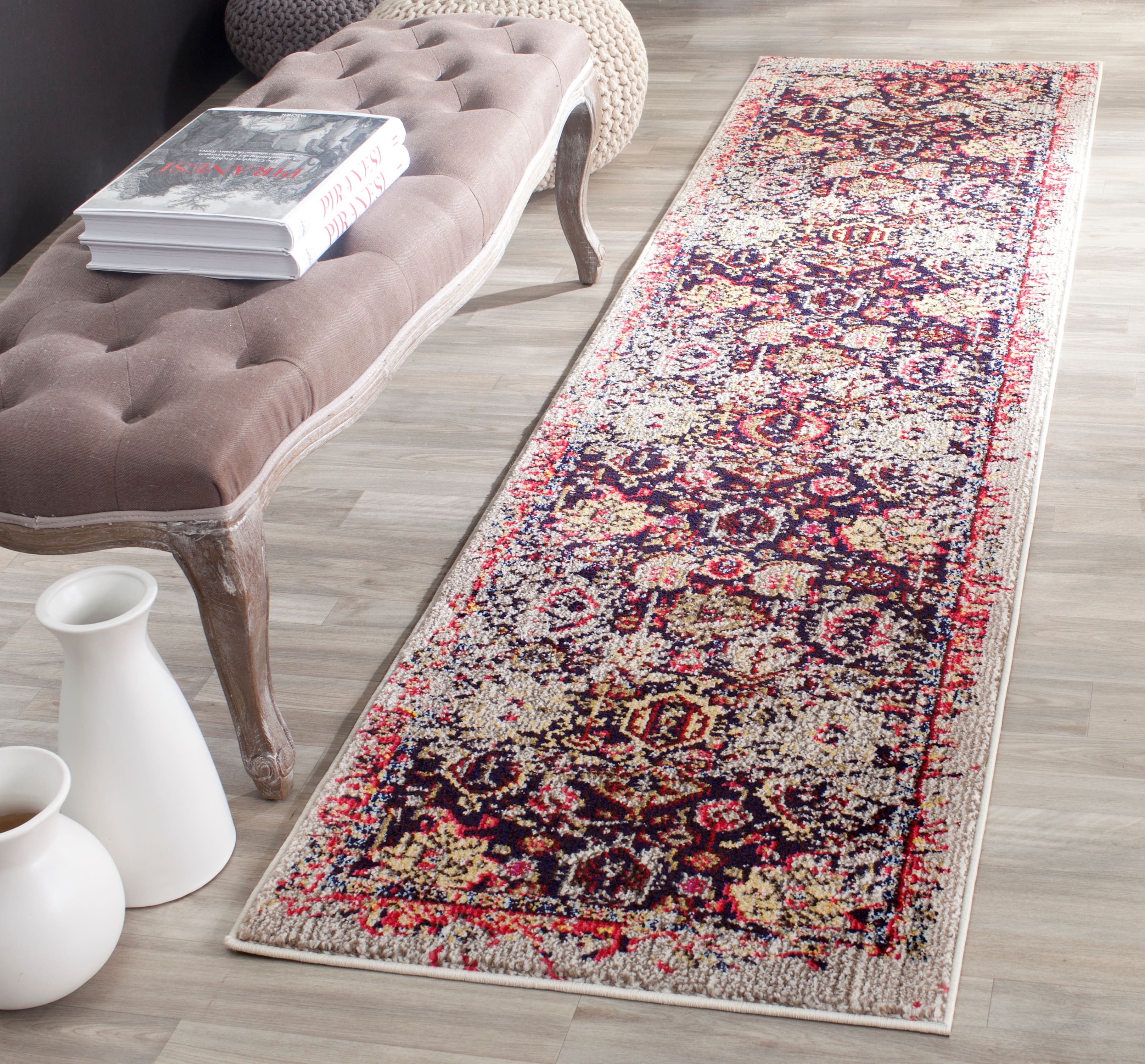 Monaco Distressed Medallion 2&#x27;-2&#x22; X 6&#x27; Area Rug