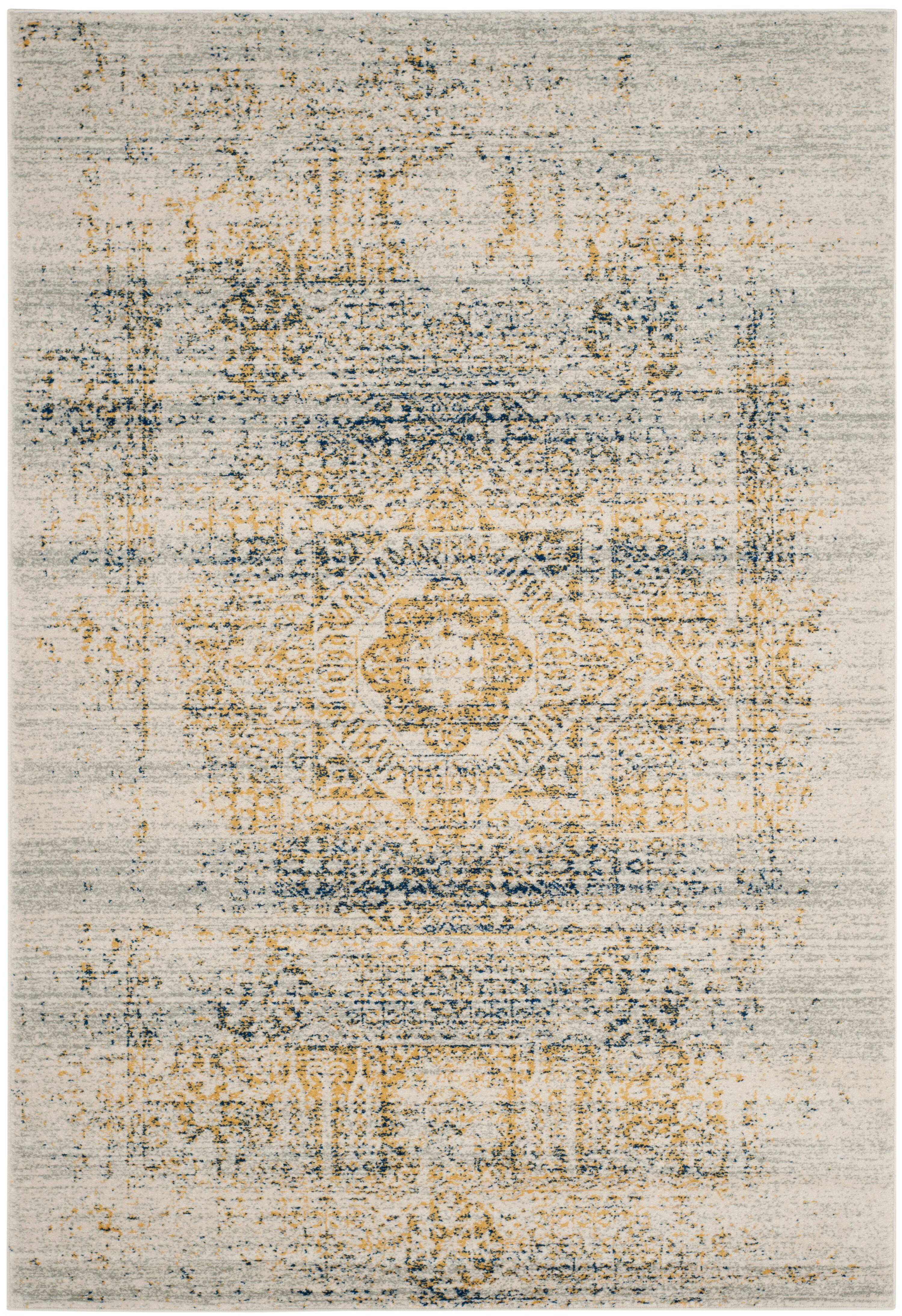 Evoke Distressed Medallion 4' X 6' Area Rug