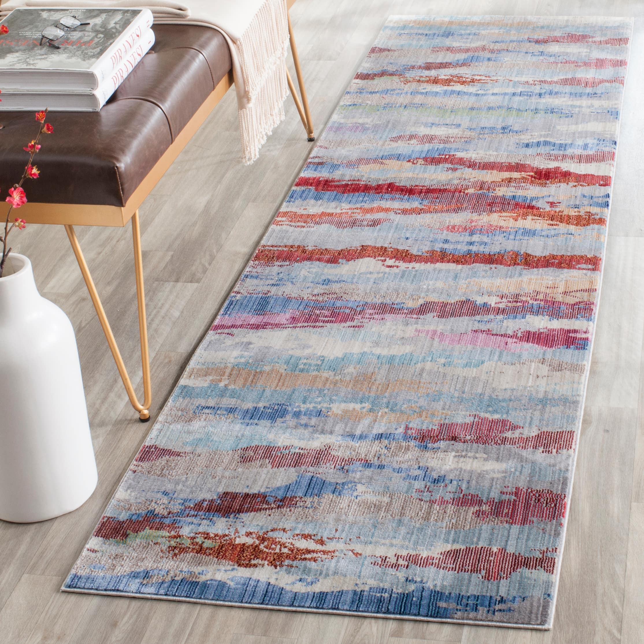 Valencia Metro-Modern 2&#x27;-3&#x22; X 8&#x27; Area Rug