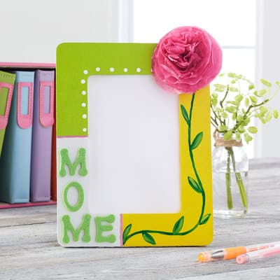 DIY Cardboard Picture Frame Mother's Day Craft - Happy Toddler Playtime