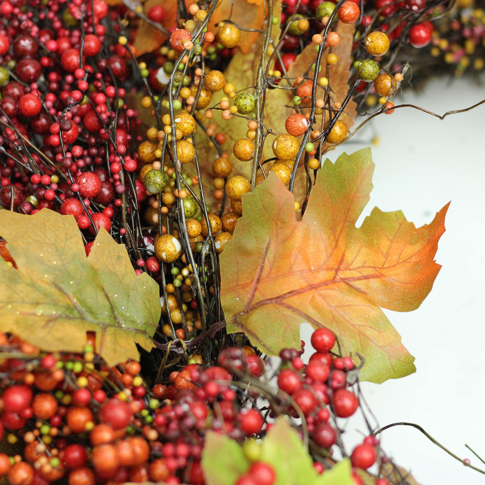 22&#x22; Unlit Autumn Harvest Artificial Maple Leaf &#x26; Berry Thanksgiving Wreath