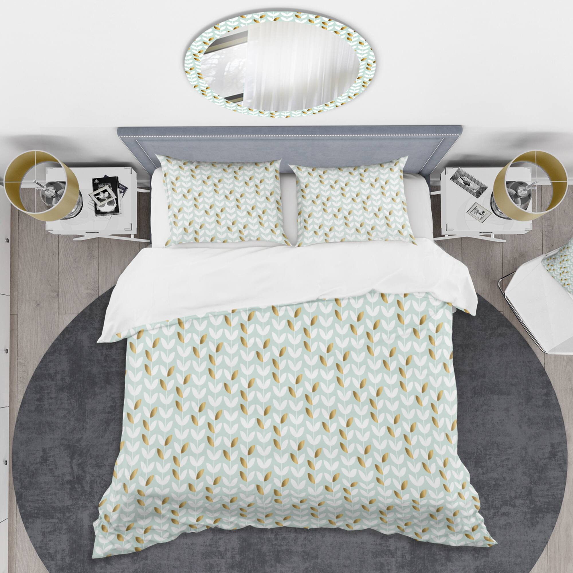 Designart 'Golden Foliage X' Mid-Century Duvet Cover Set