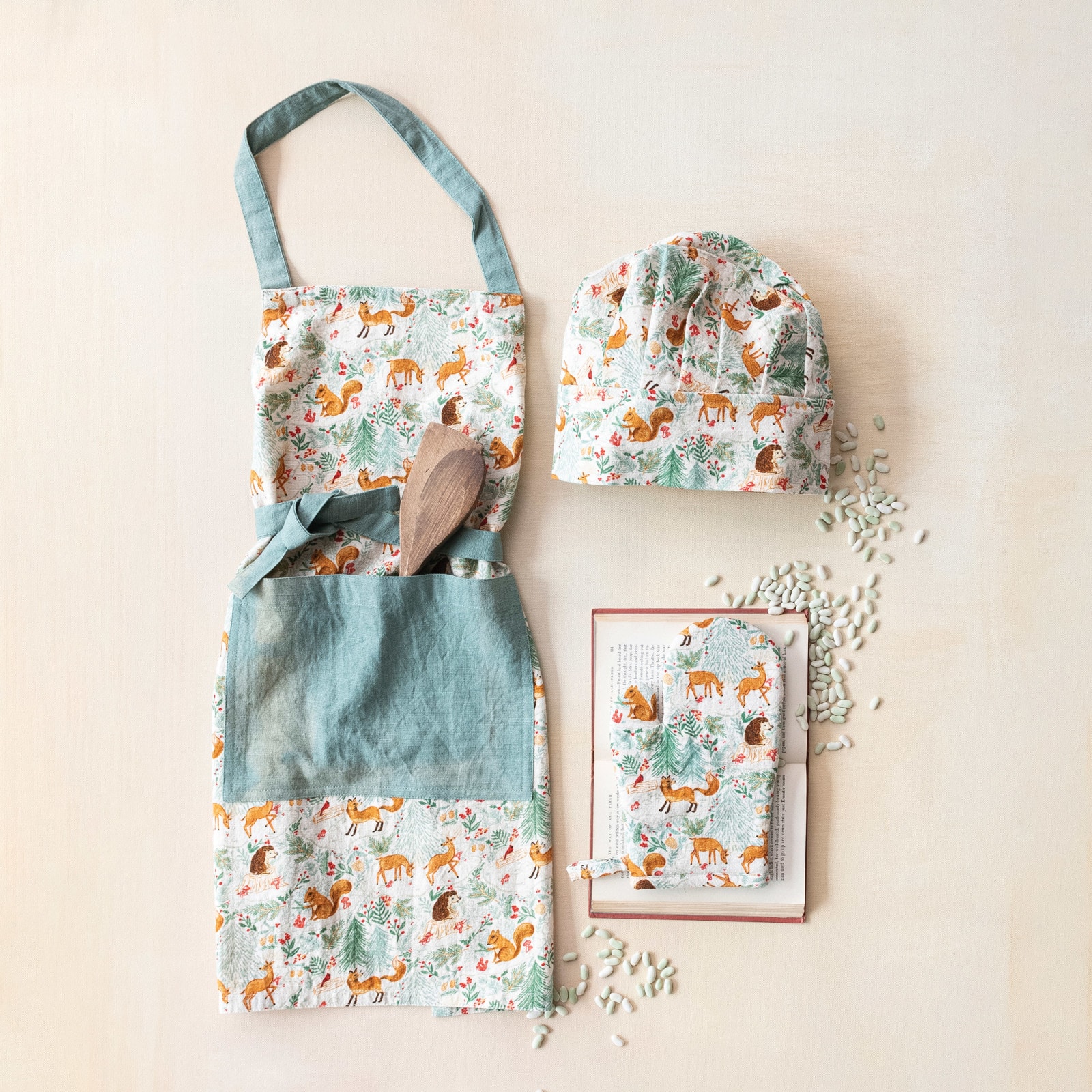 Hello Honey® Cotton Child Woodland Flora & Fauna Pattern Apron Set