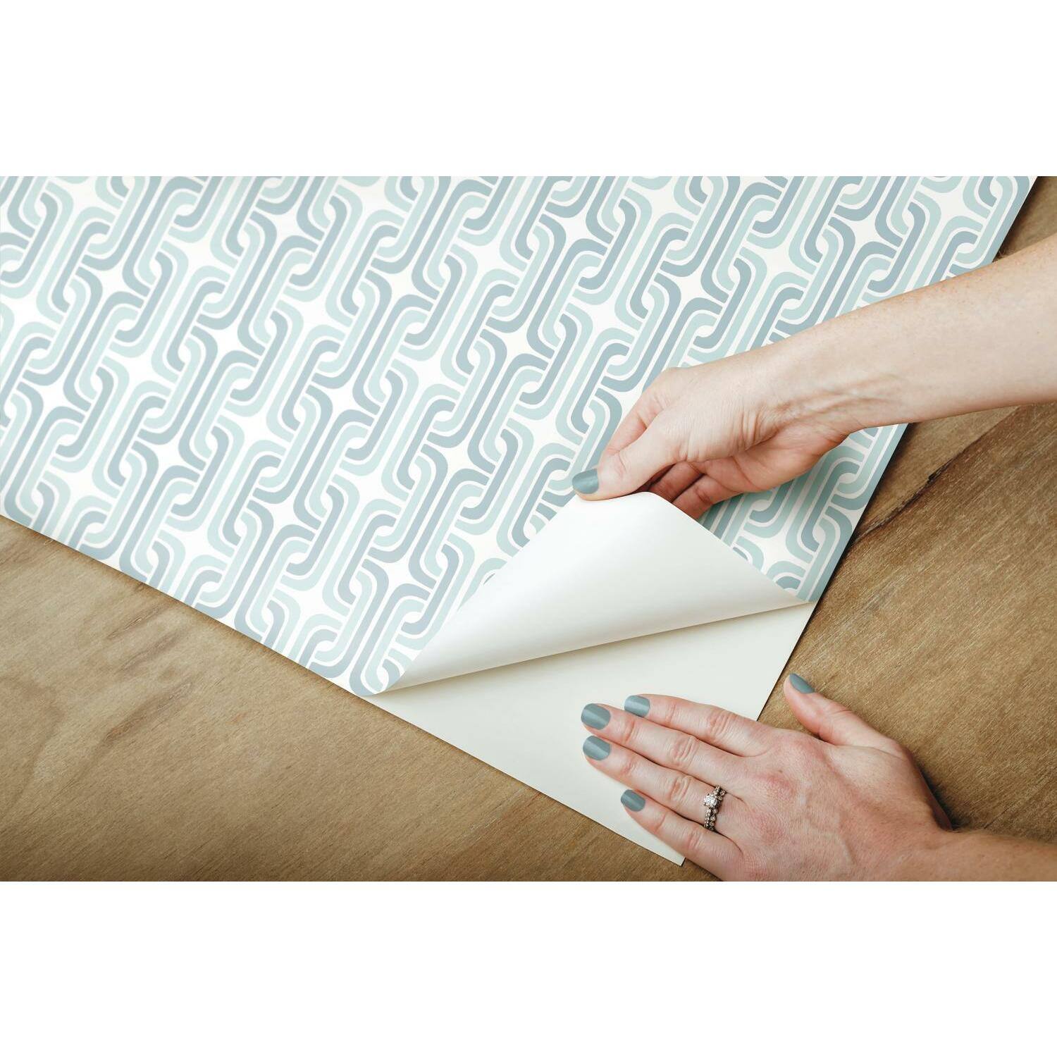 RoomMates Mod Lattice Peel & Stick Wallpaper