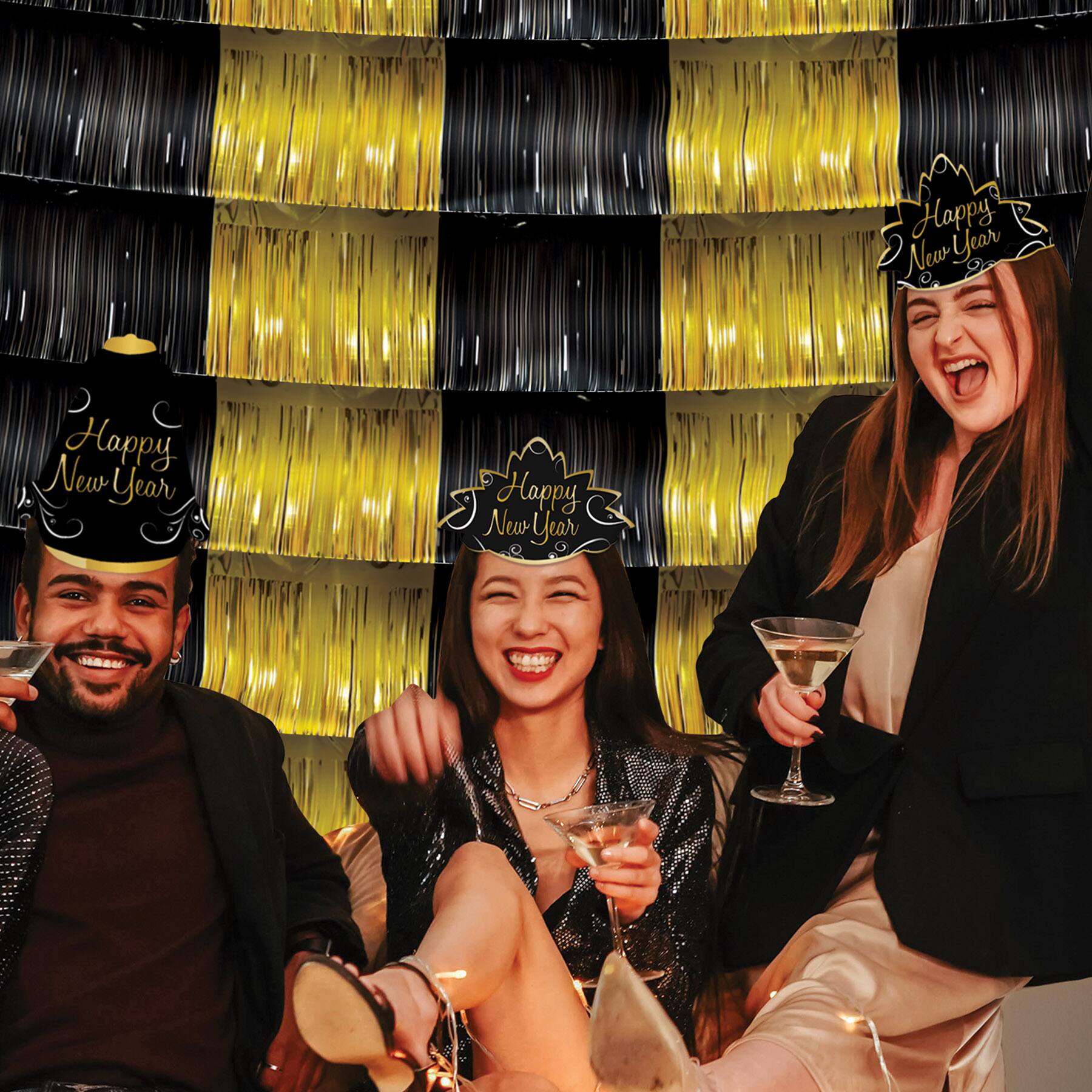 Beistle Black and Gold Metallic Fringe Garland Backdrop