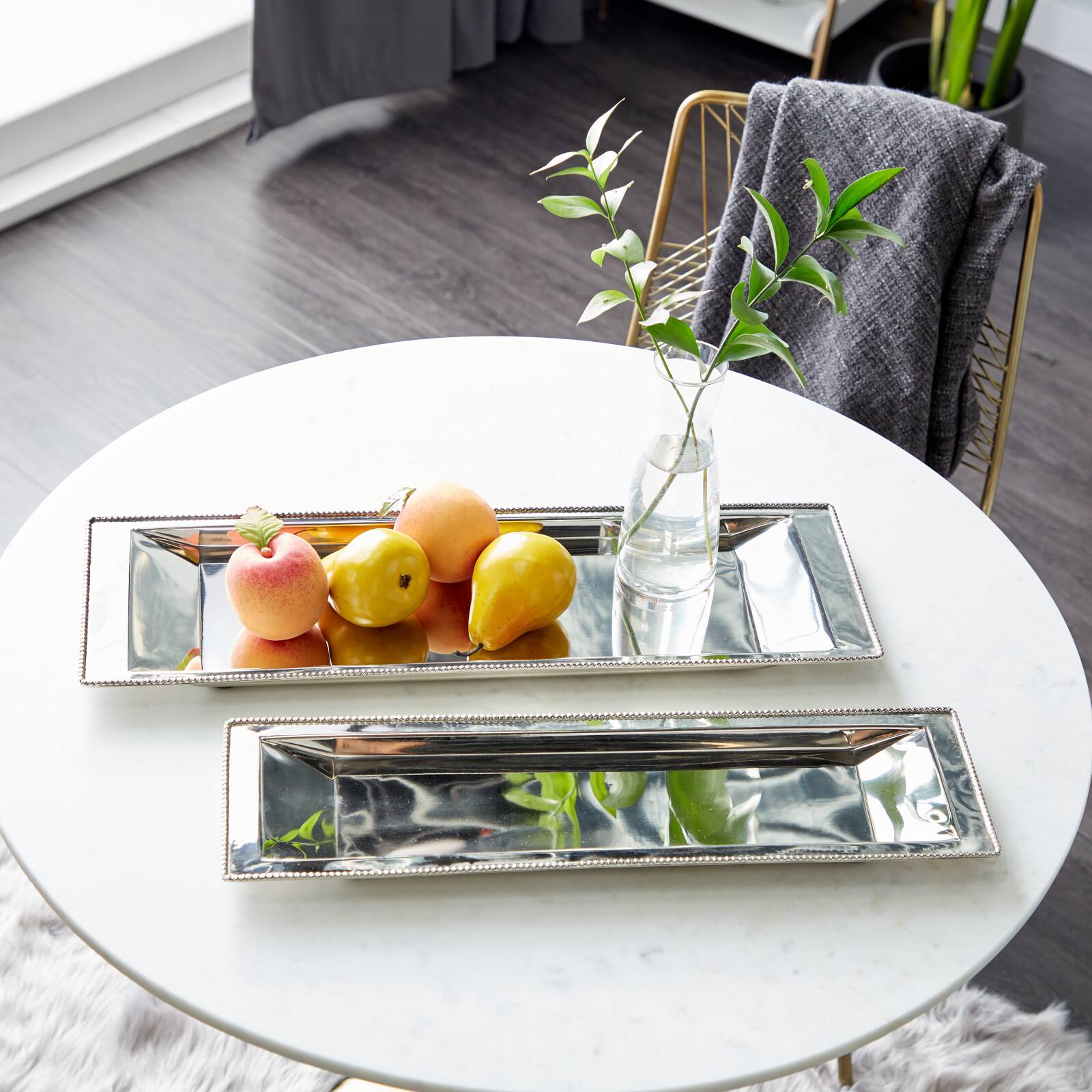 Set of 2" White Stainless Steel Traditional Tray, 22", 25"