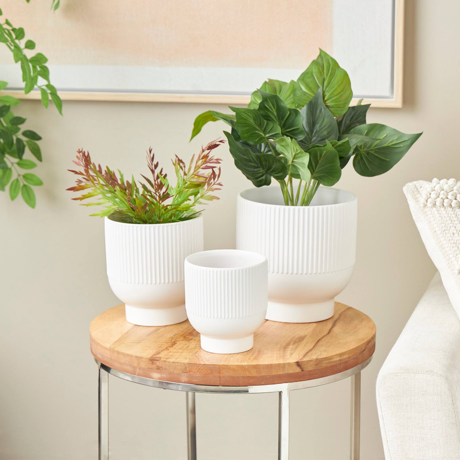 Cream Ceramic Planter with Tapered Base Set