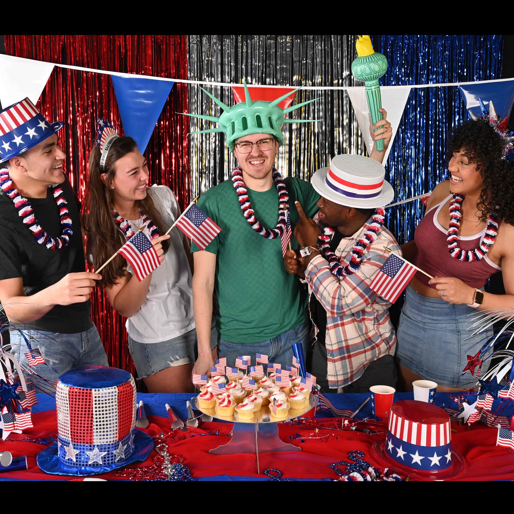 Beistle 4" x 6" Fabric American Flags, 12ct.