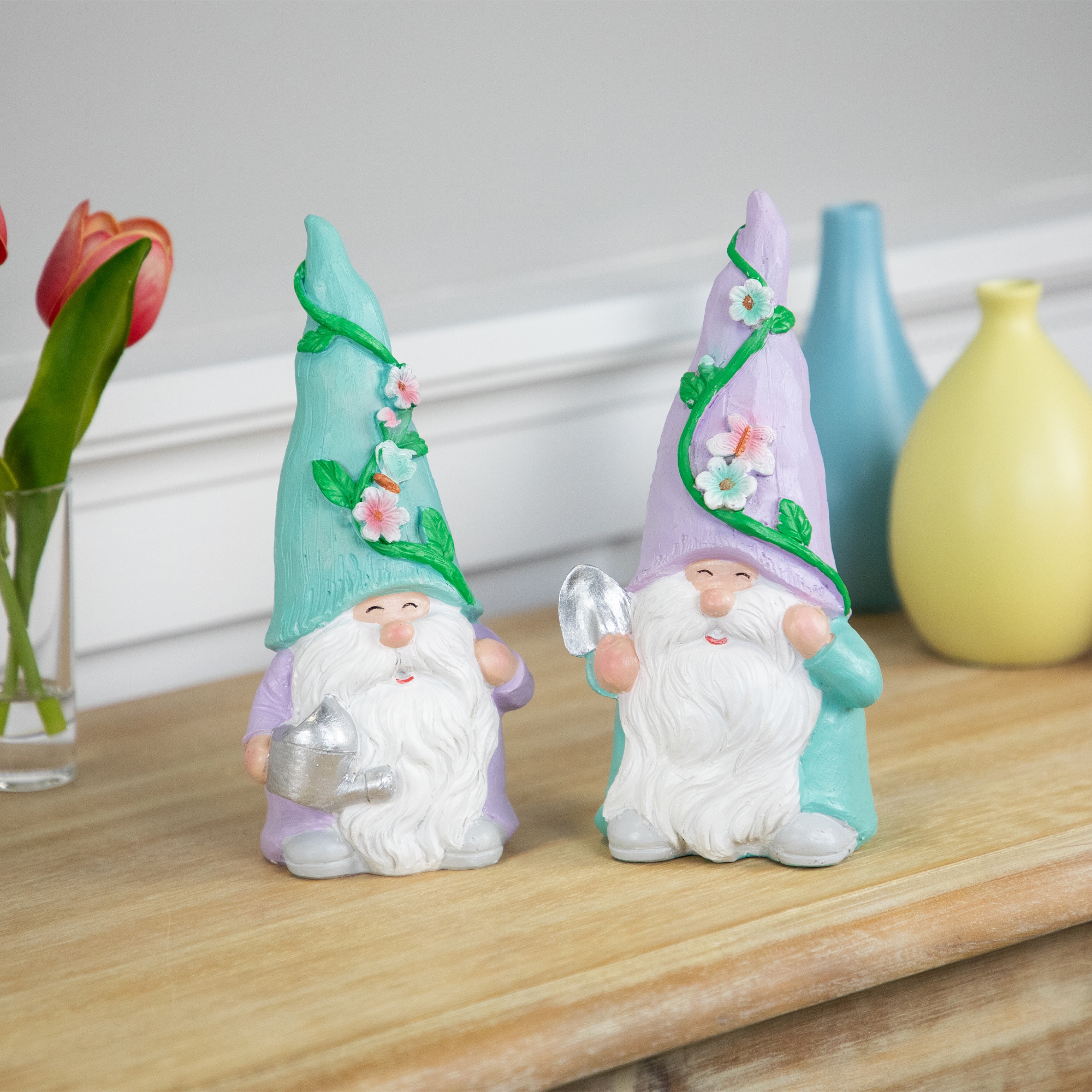 8" Happy Gardening Gnome with Shovel Outdoor Garden Statue