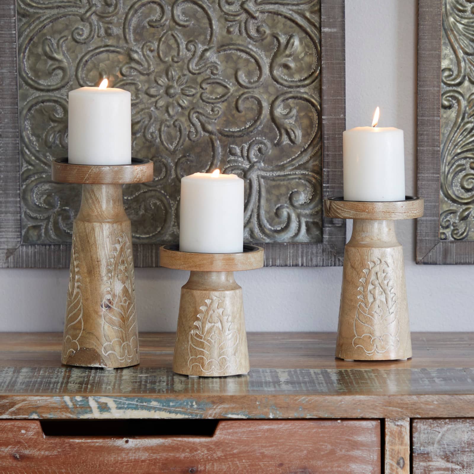 Mango Wood Round Carved Pillar Floral Candle Holder Set
