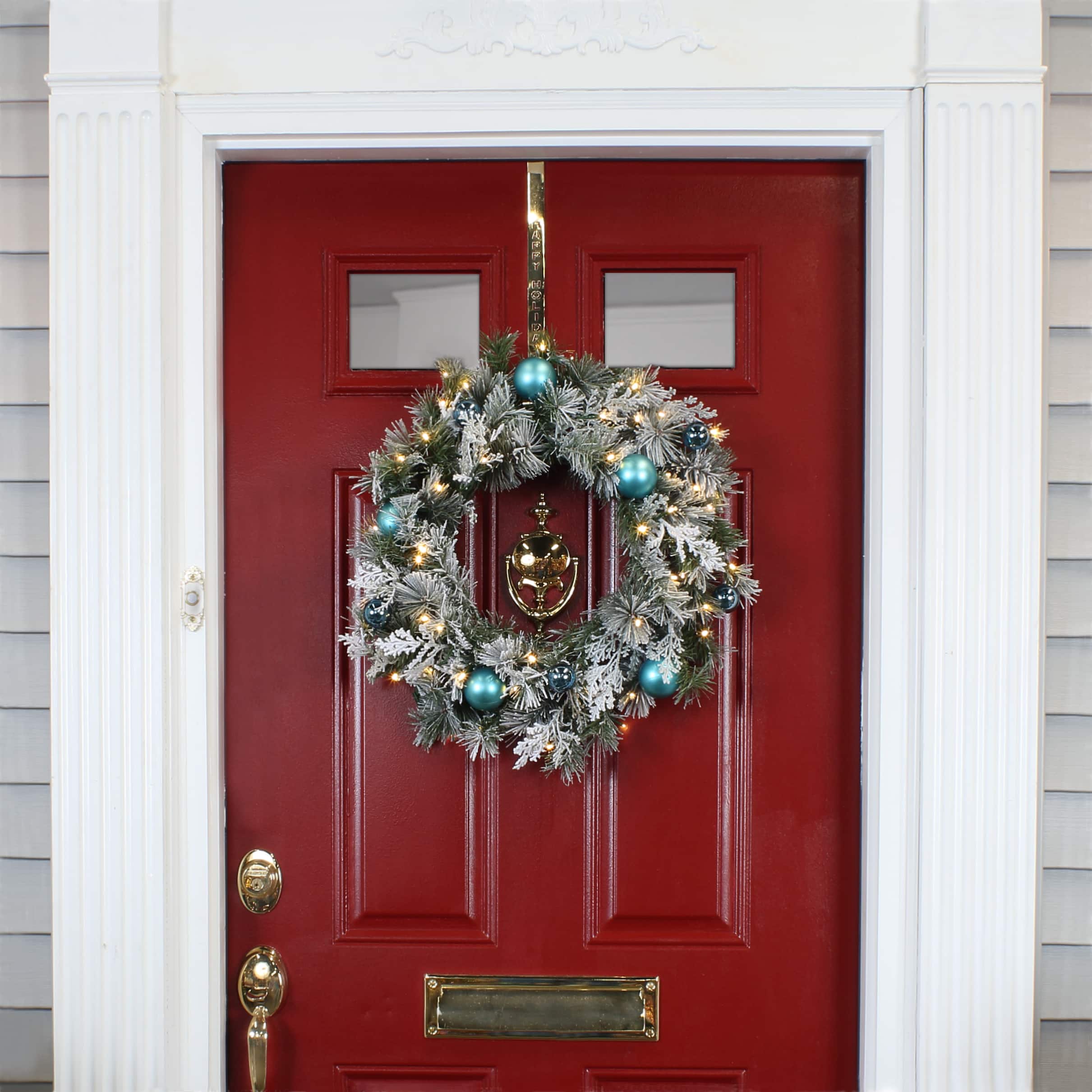 24" Pre-lit LED Tinkham Pine Wreath