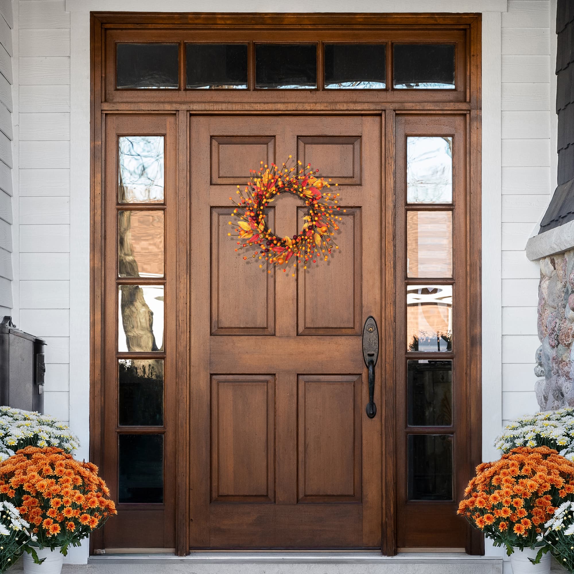 18" Berries & Apples Foliage Twig Thanksgiving Wreath