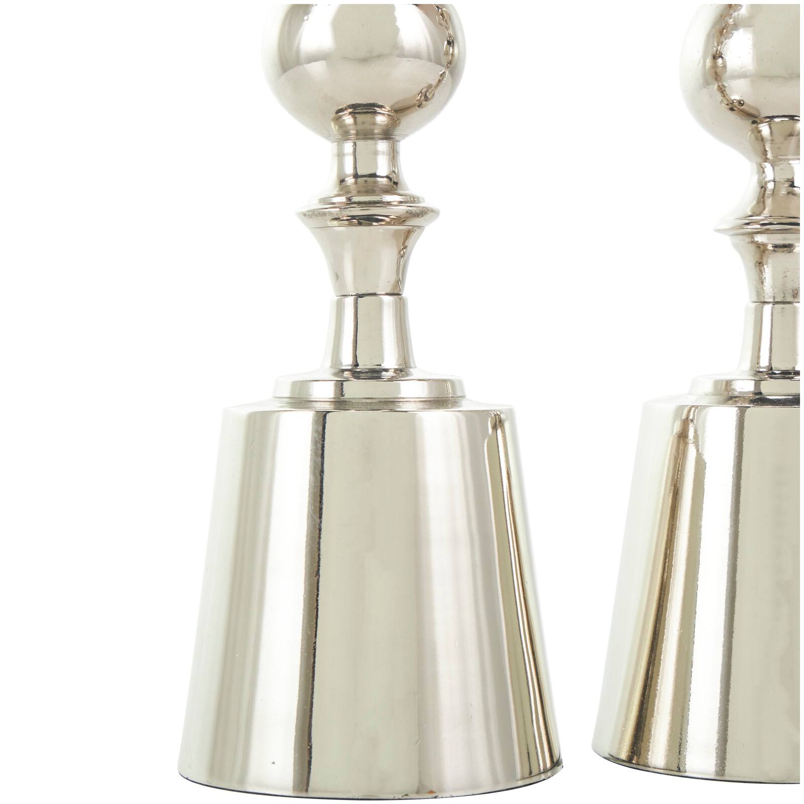 Silver Aluminum Candle Holder Set