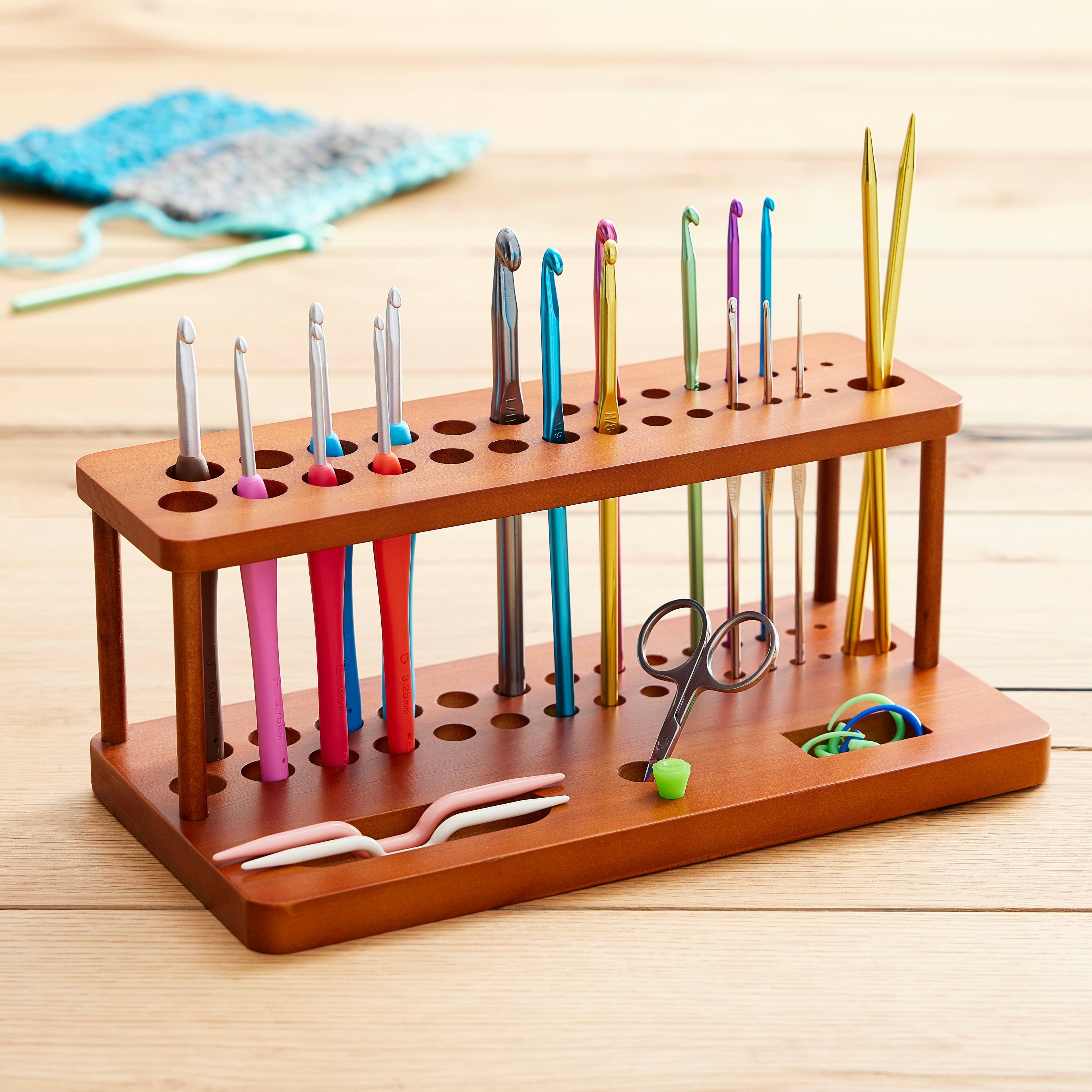 6 Pack: Crochet Hook Holder by Loops & Threads®