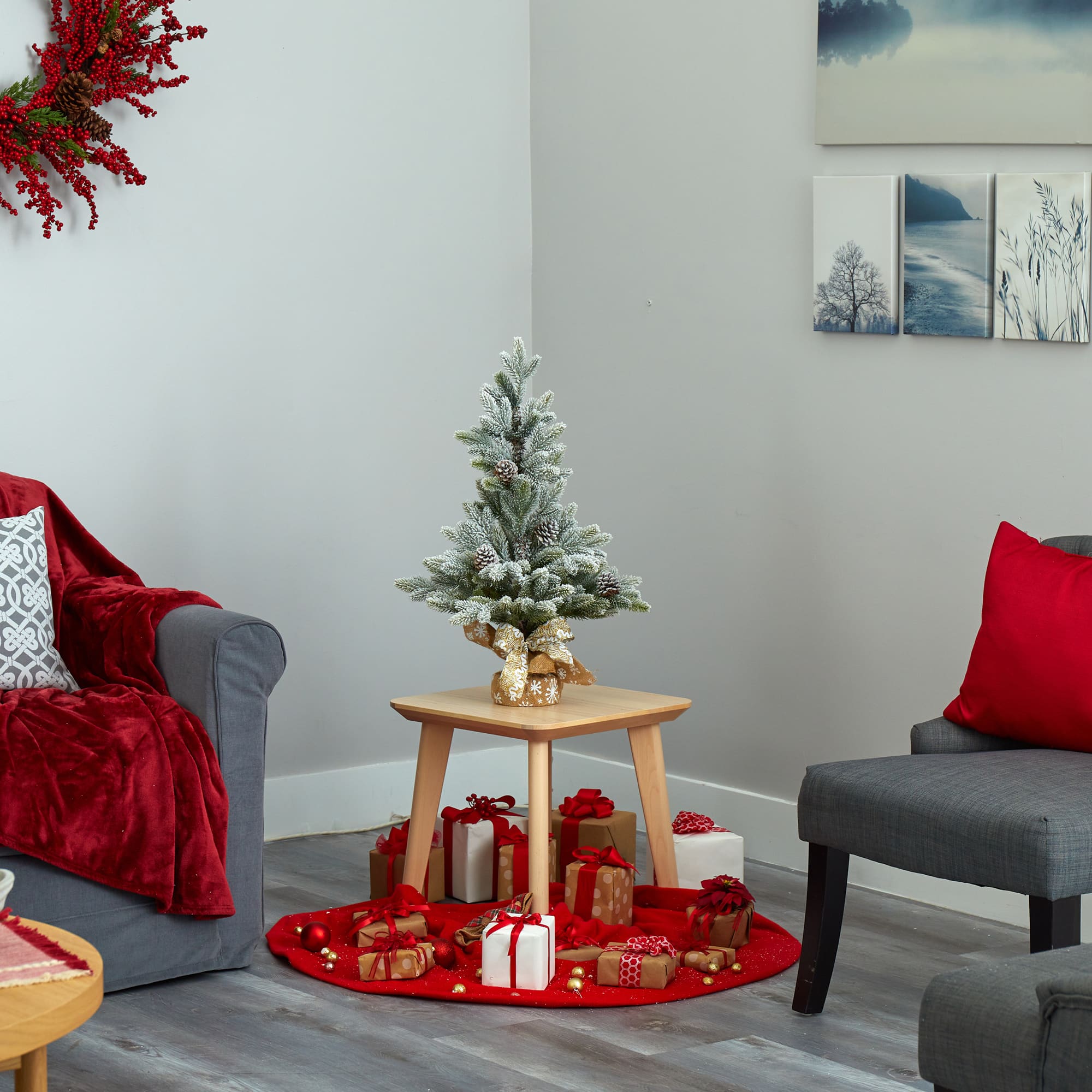 2.5ft. Unlit Flocked Artificial Christmas Tree with Pinecones