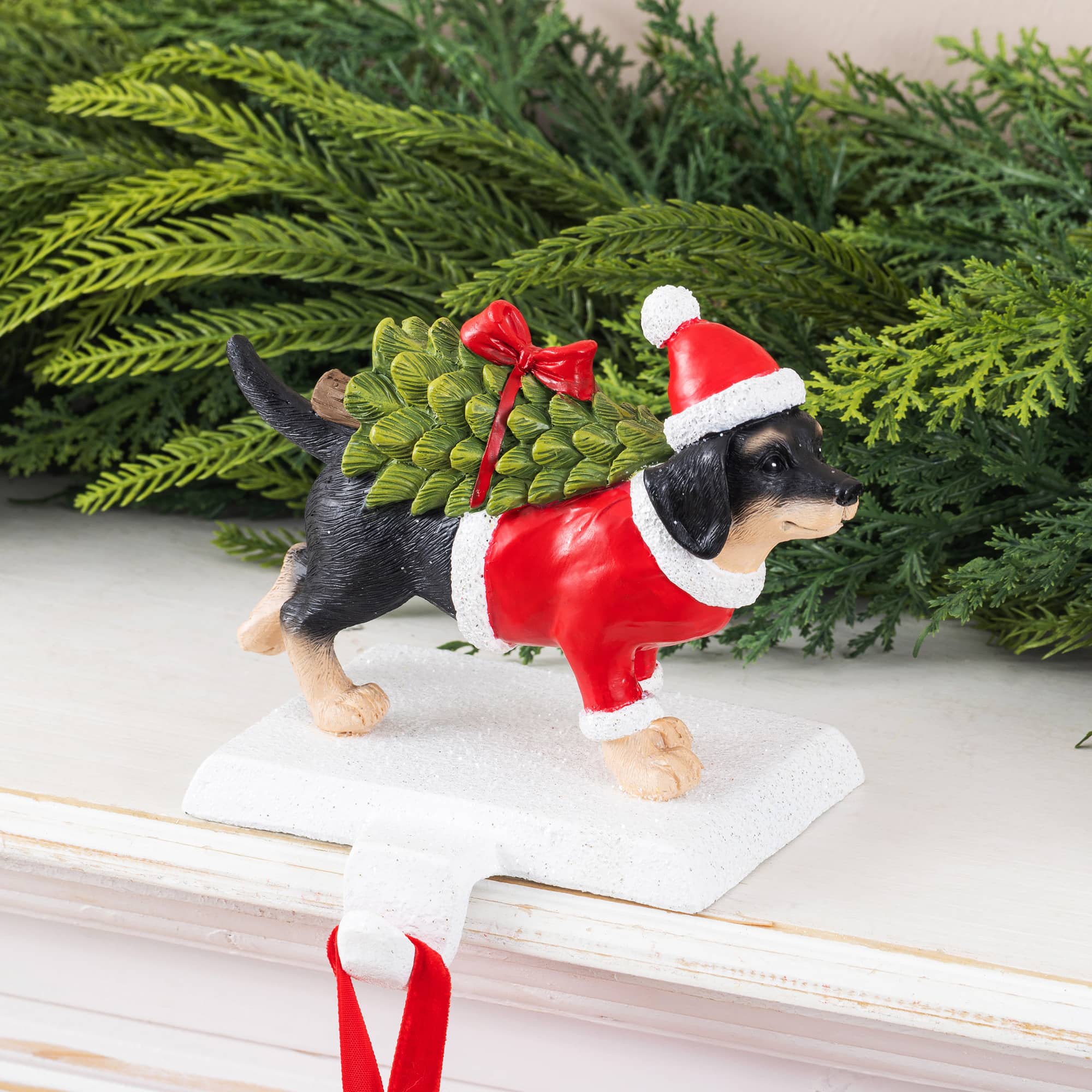 Glitzhome® Set of 2 Resin Dachshund Stocking Holders