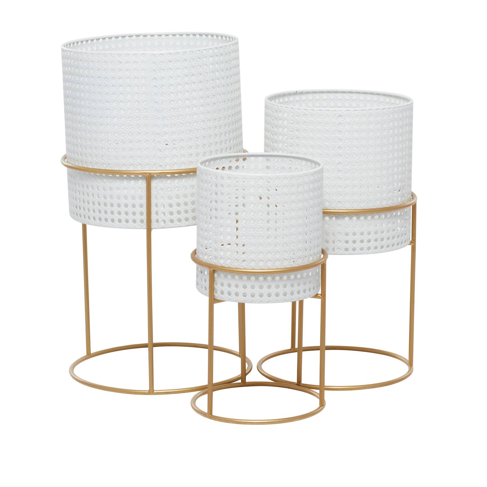 Set of 3 White Iron Contemporary Planter, 23" x 19" x 16"