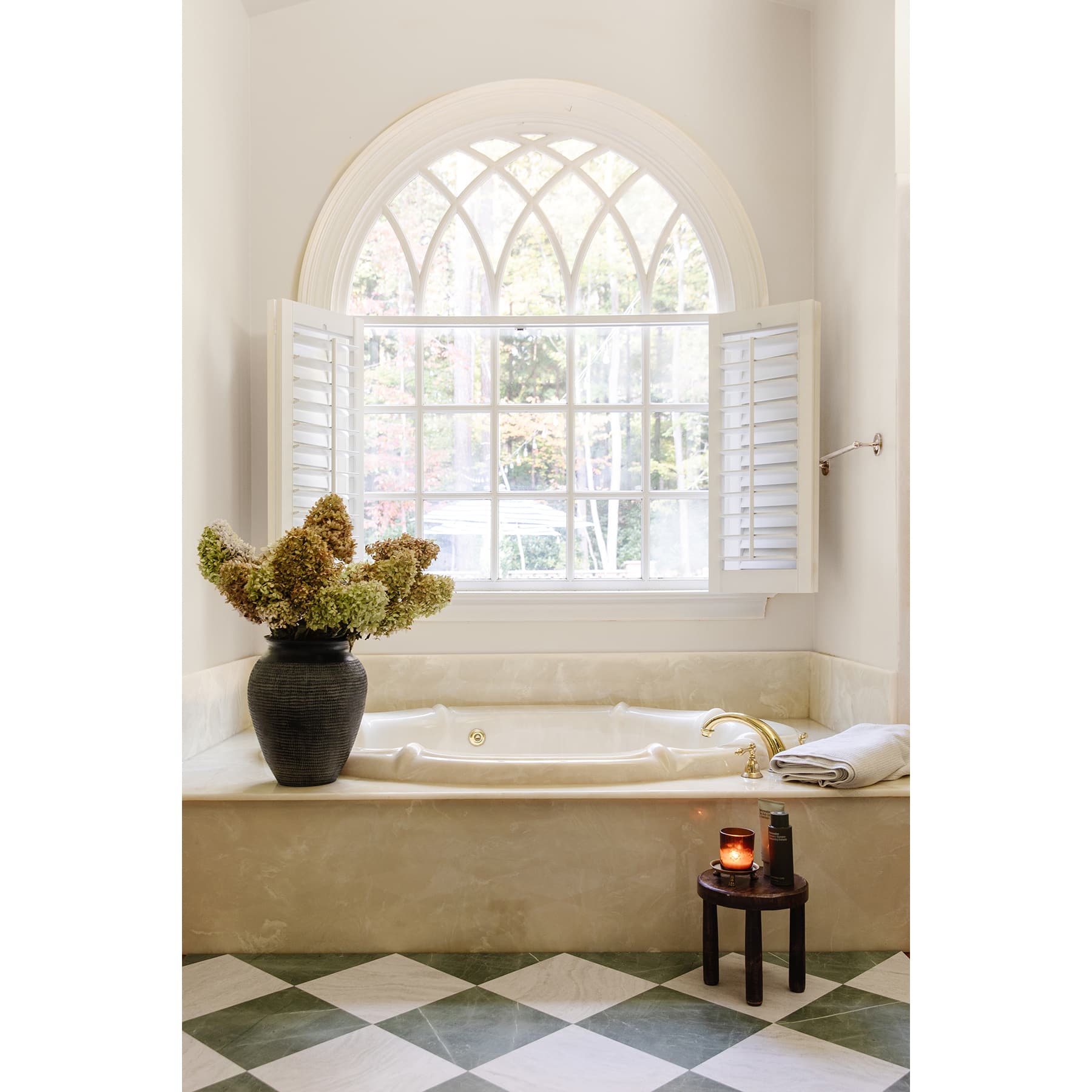 Chris Loves Julia Bonneville Peel & Stick Floor Tiles