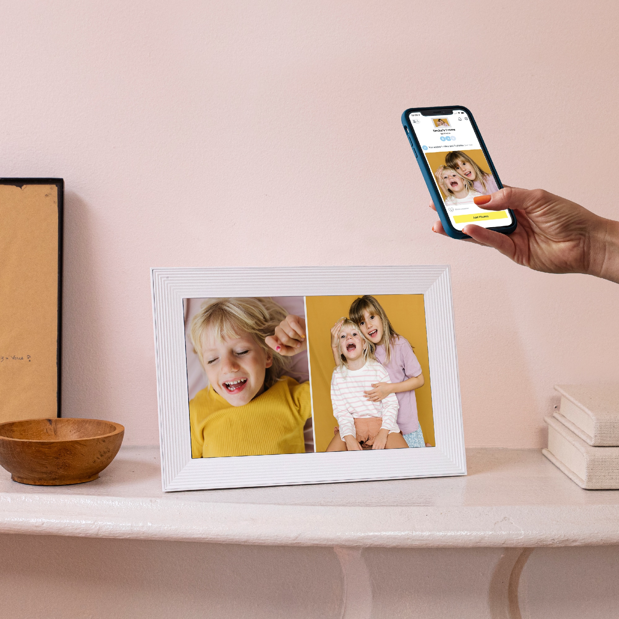 Aura 10.1" HD WiFi Carver Chalk Digital Photo Frame