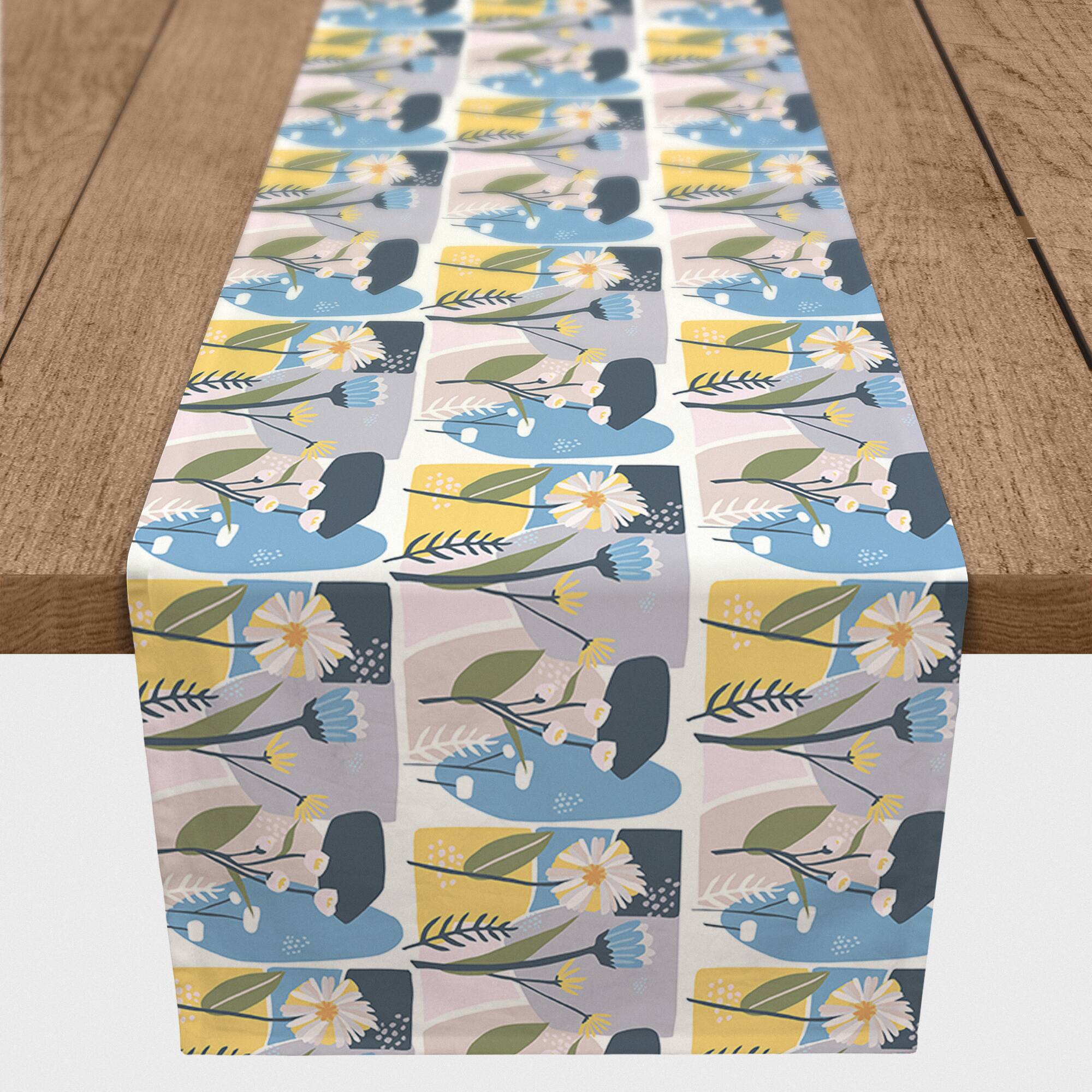 Floral Shapes Indoor/Outdoor Table Runner