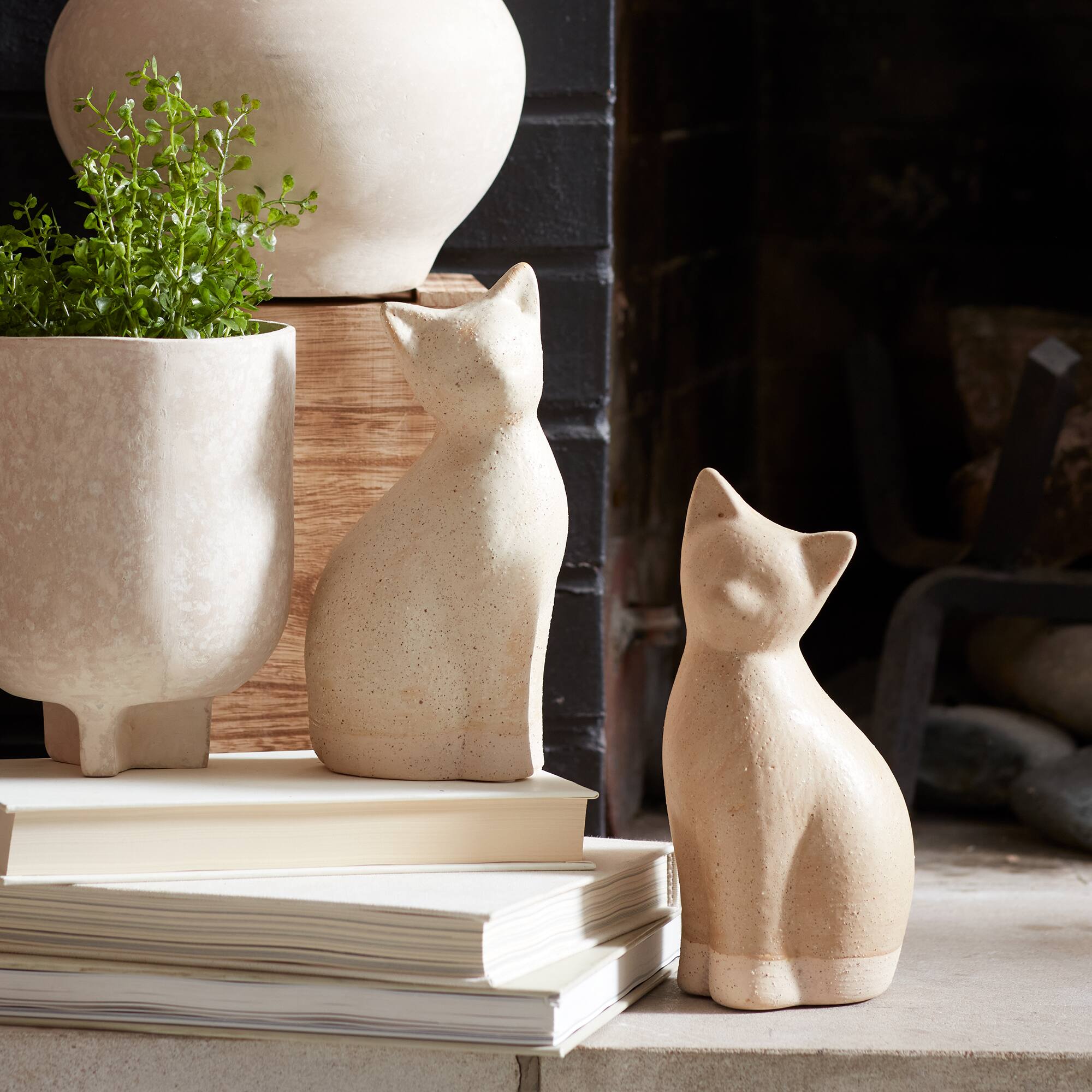 8.25" Ceramic Cat Tabletop Decor Set
