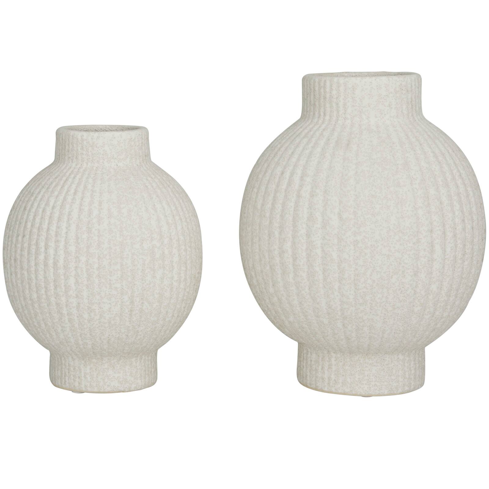 CosmoLiving by Cosmopolitan Ceramic Ribbed Vase Set of 2 11