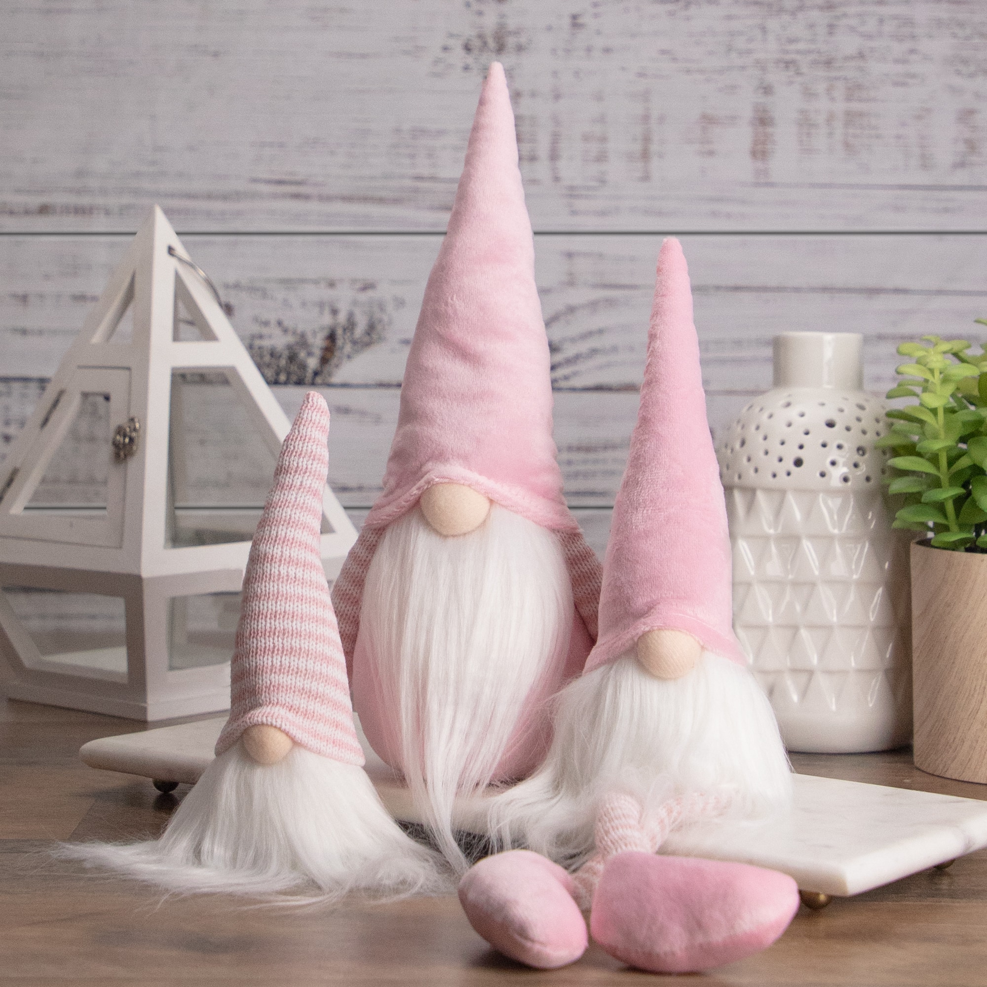 12" Pink & White Spring Gnome