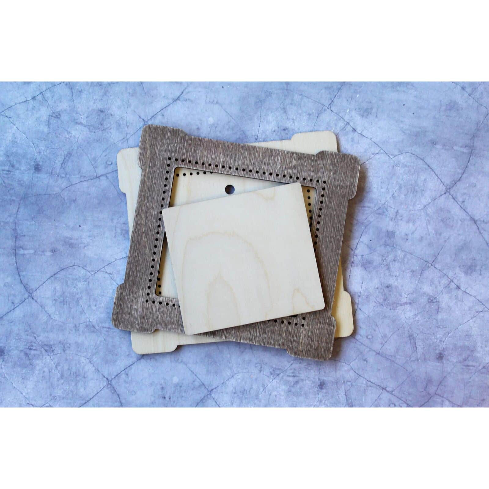MP Studia OP-263 Brown Square Embroidery Frame