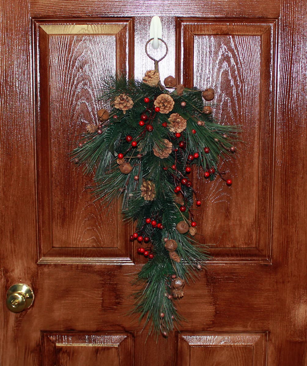 27" Jingle Bell Pine Berry Teardrop Christmas Swag