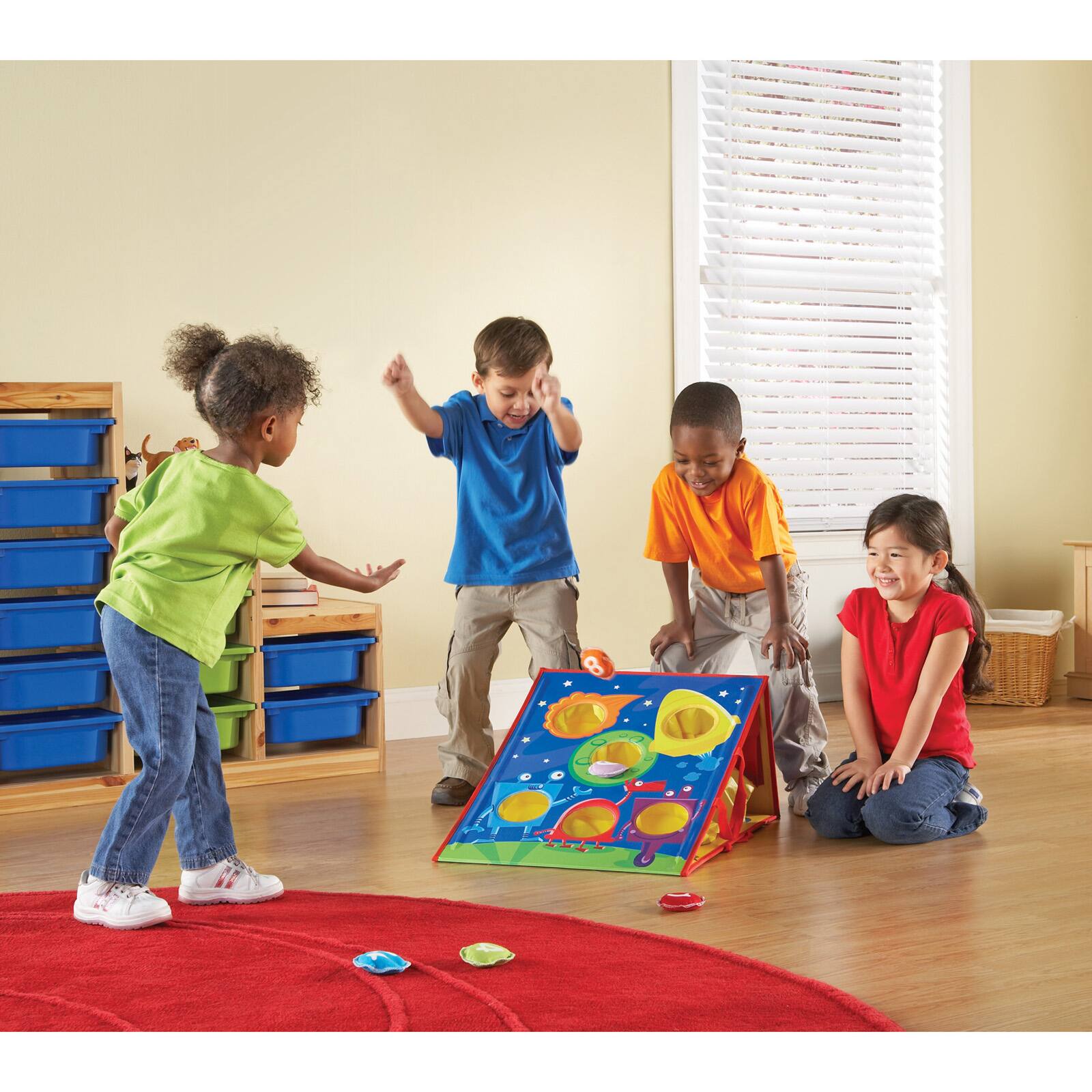 Smart Toss™ Bean Bag Tossing Game