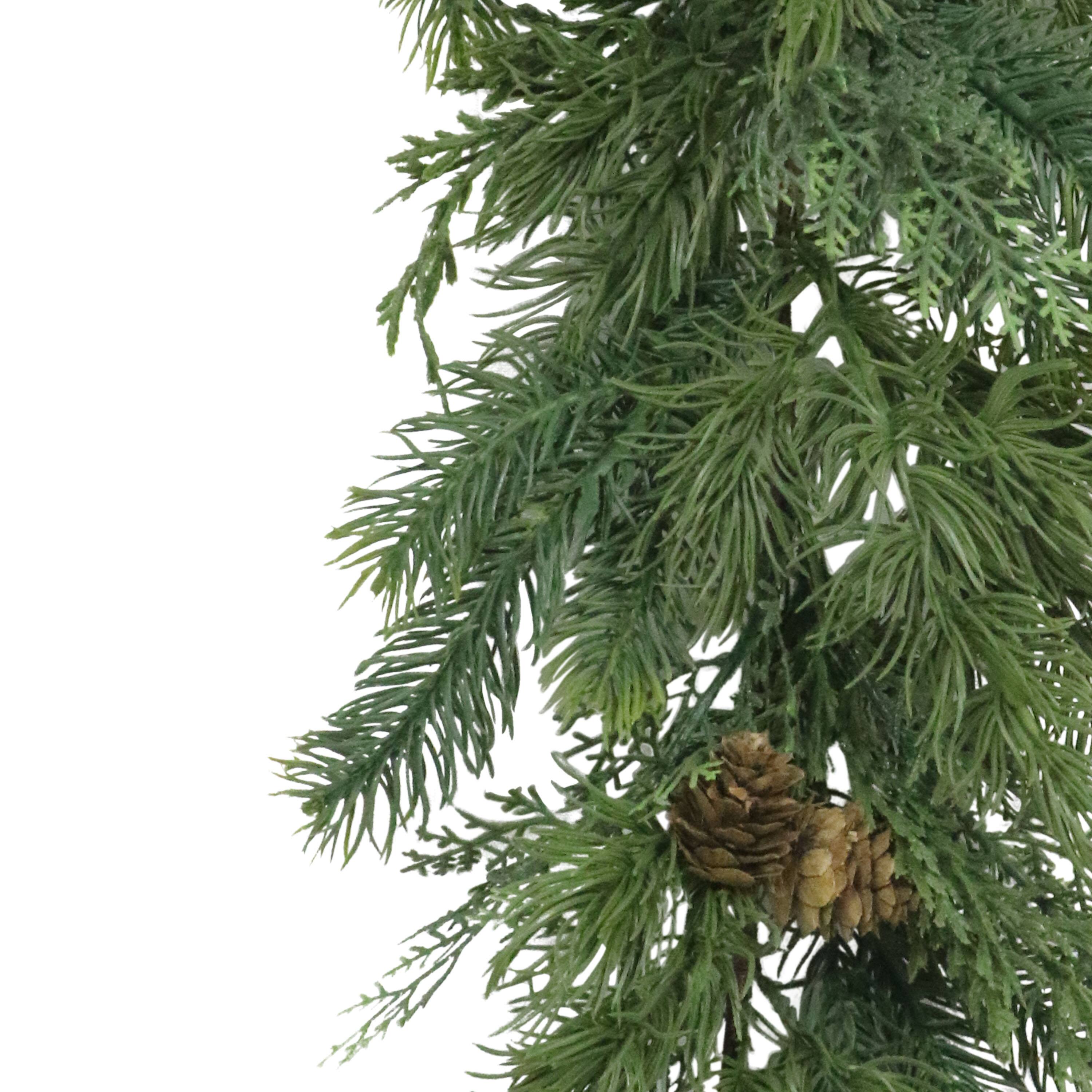 9ft. Artificial Christmas Garland