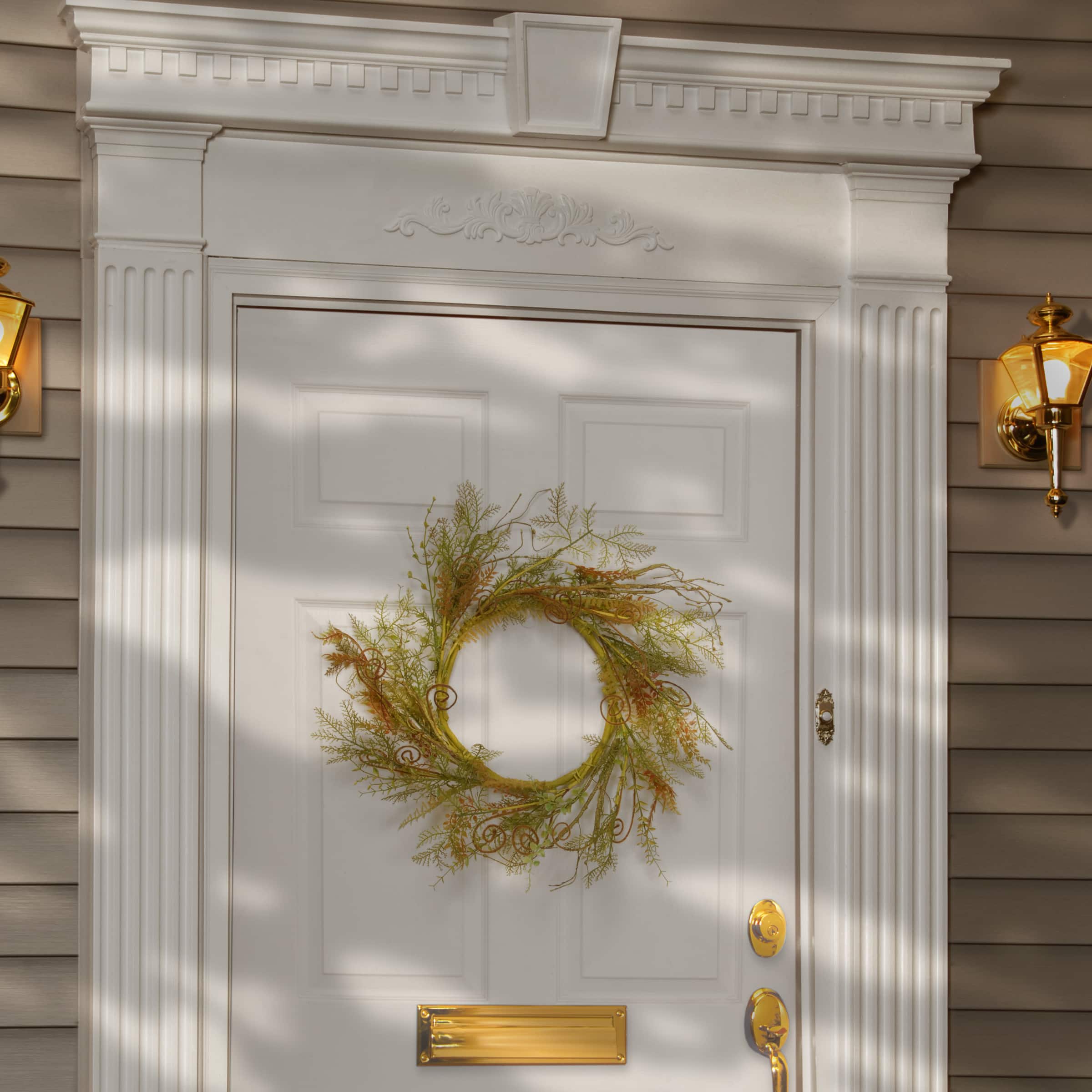 22" Fern Wreath