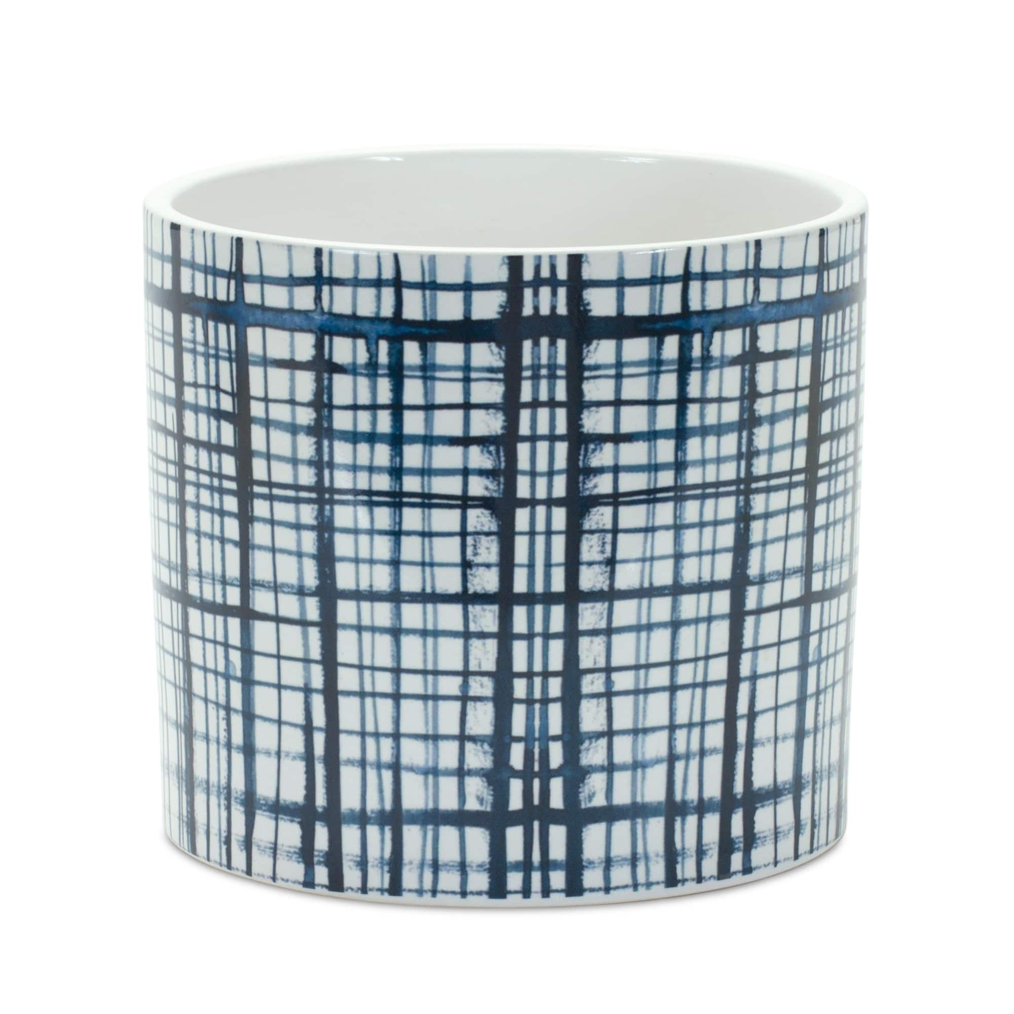 Decorative Criss-Cross Pattern Pot Set