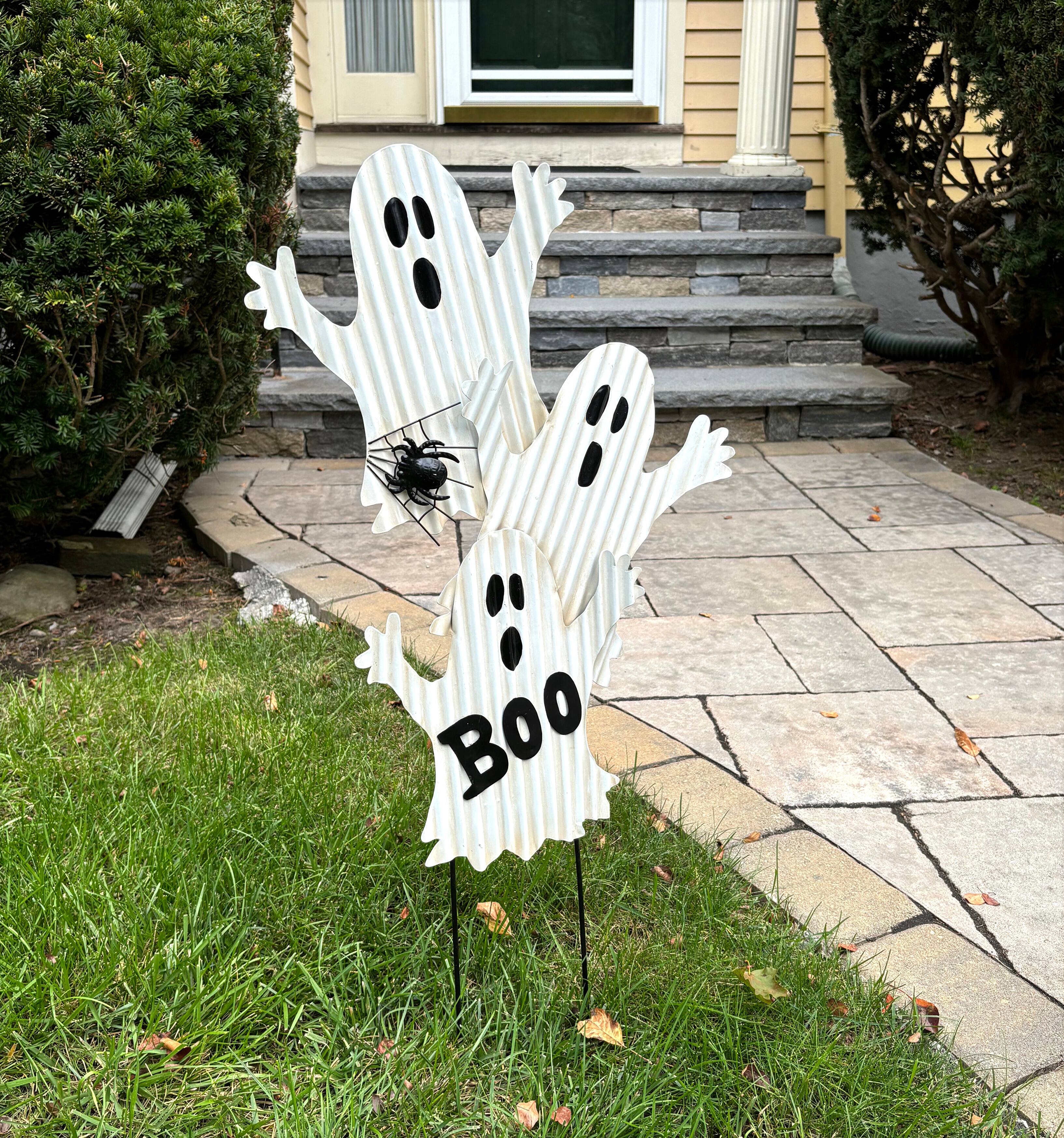 36" Metal Ghost Stake