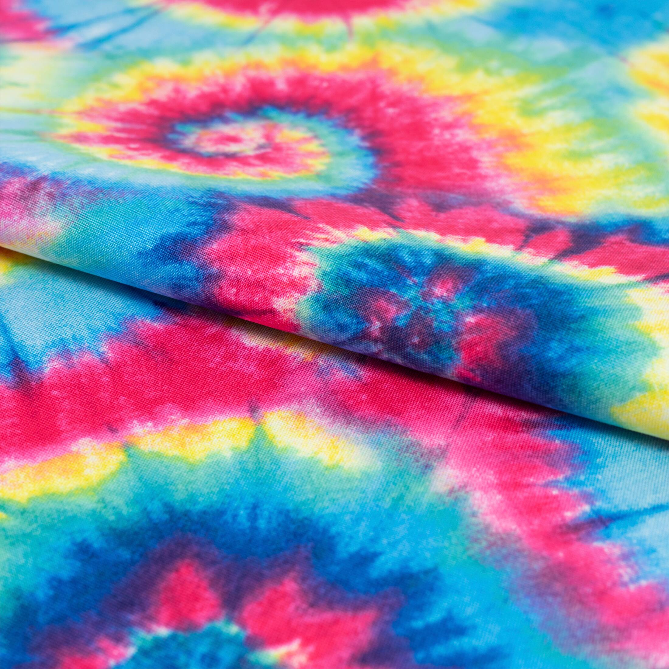 SINGER Tie Dye Brights Ringspun Cotton Fat Quarter