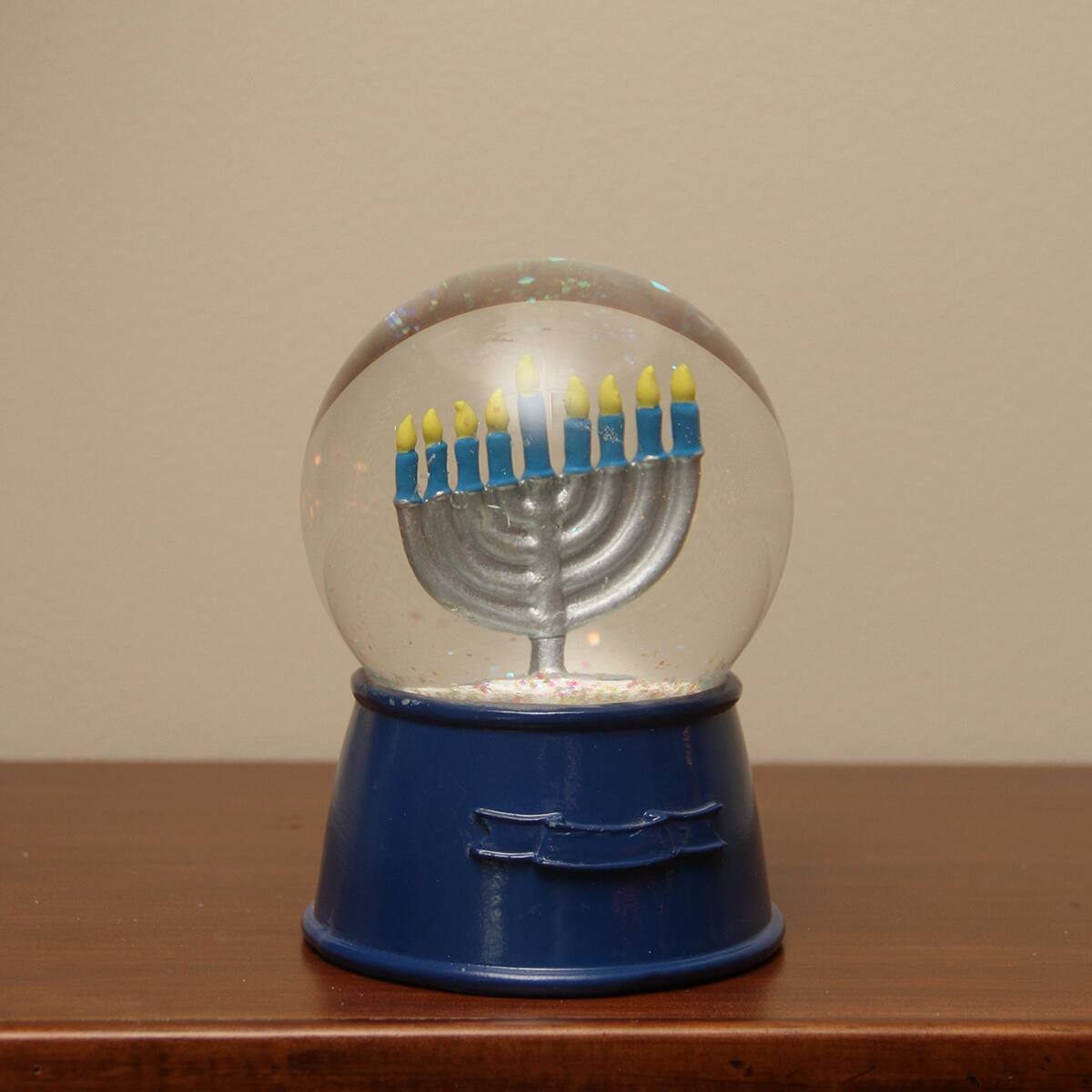 5.5" Hanukkah Menorah Snow Globe