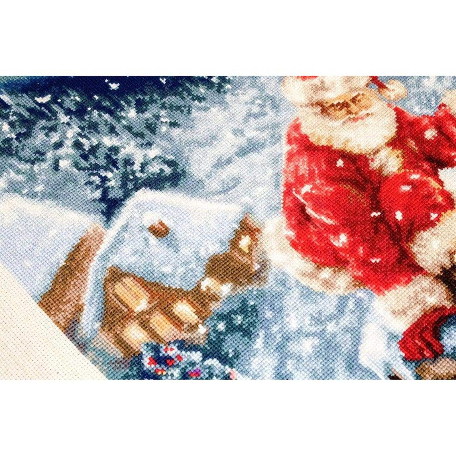 Luca-S Santa Claus Counted Cross Stitch Kit