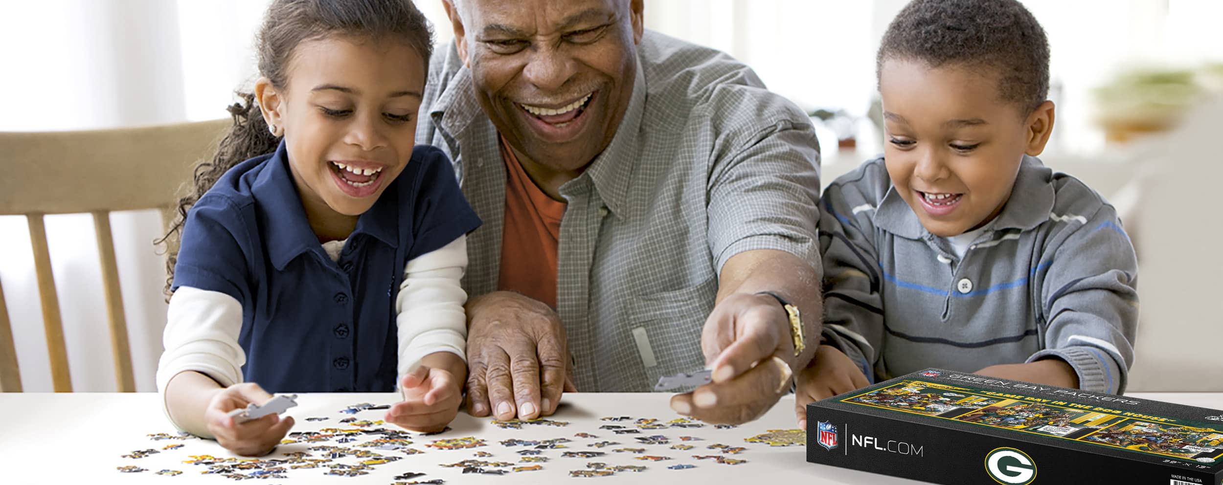NFL Game Day in the Dog House 1,000 Piece Puzzle