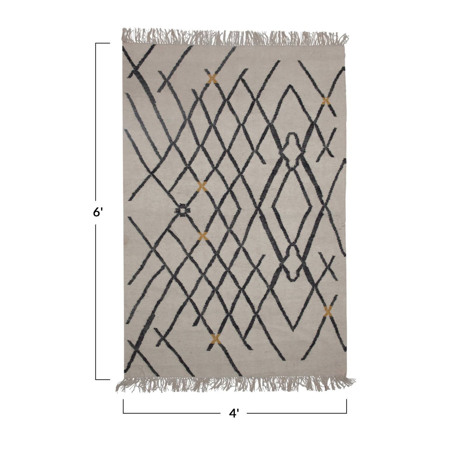 Hello Honey® 6ft. Woven Wool & Cotton Textured Rug